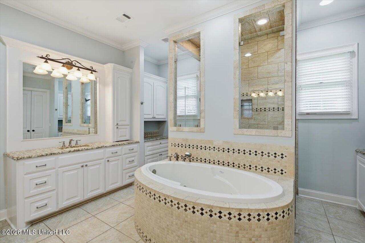 465 Pembrooke Drive Property Photo 48
