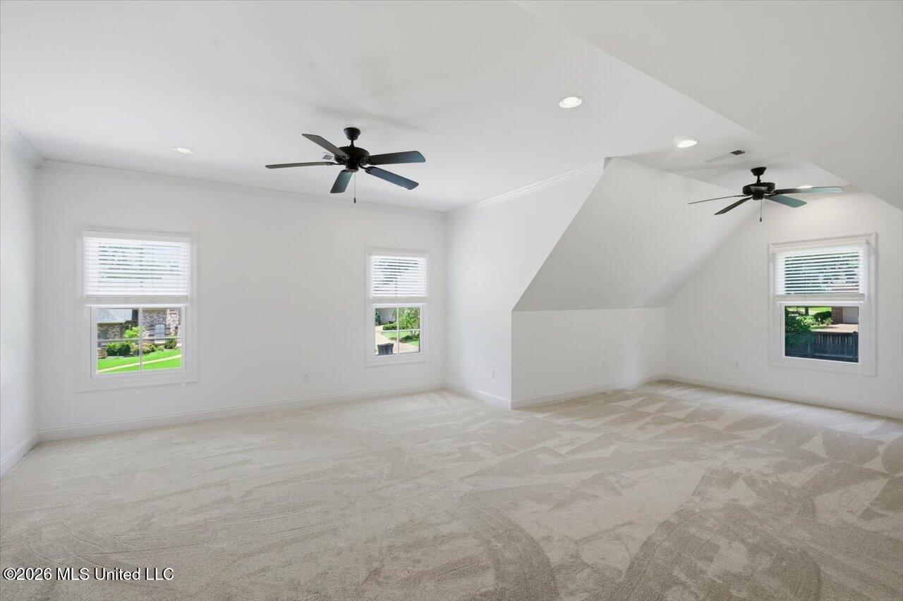 465 Pembrooke Drive Property Photo 61