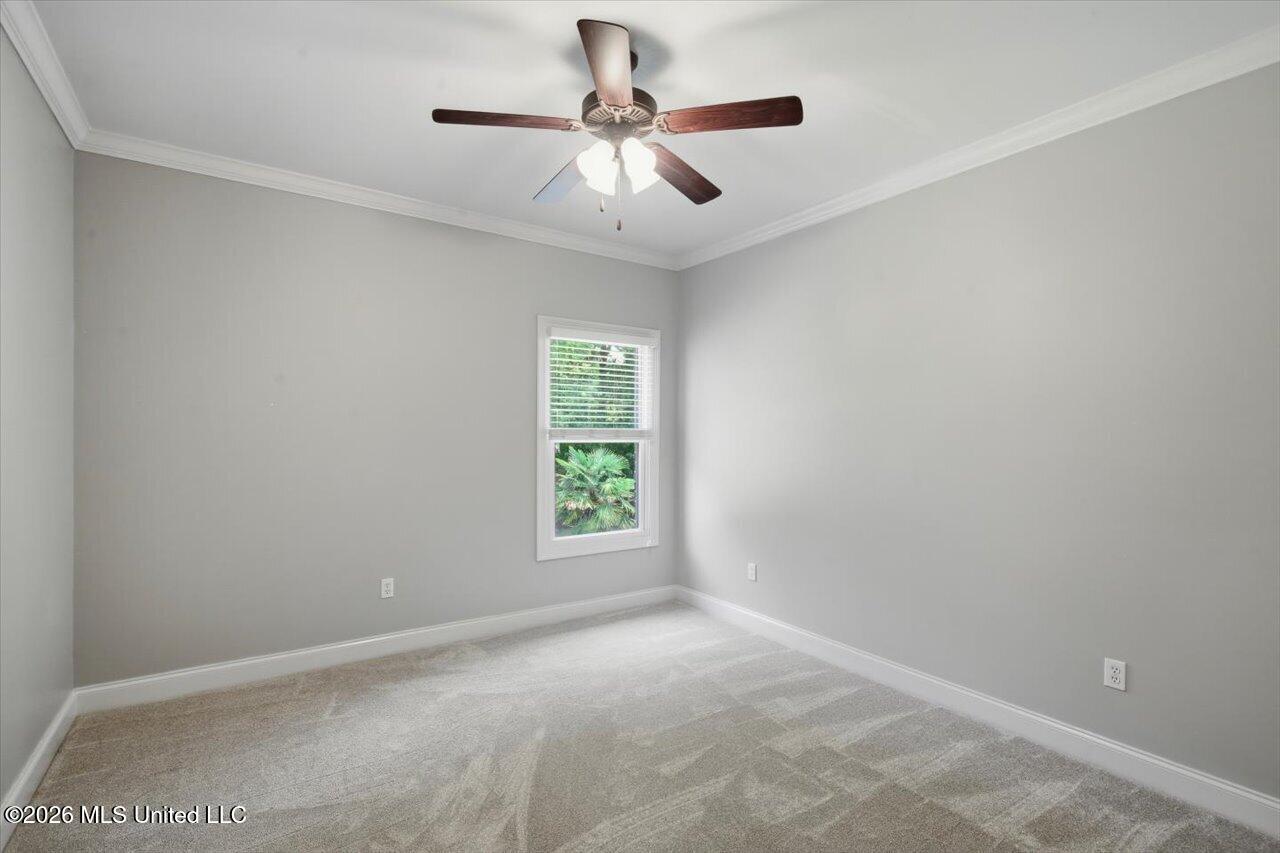 465 Pembrooke Drive Property Photo 64
