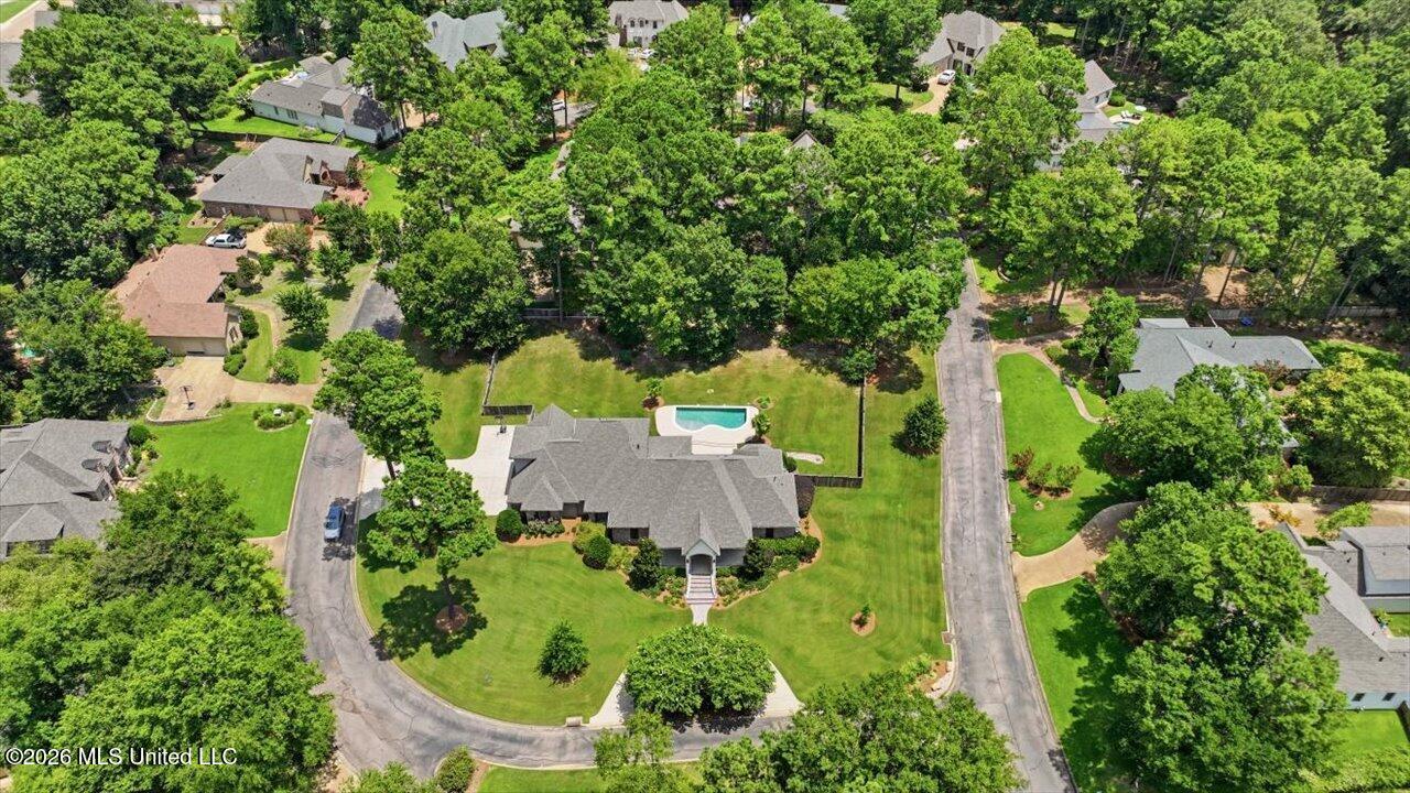 465 Pembrooke Drive Property Photo 100