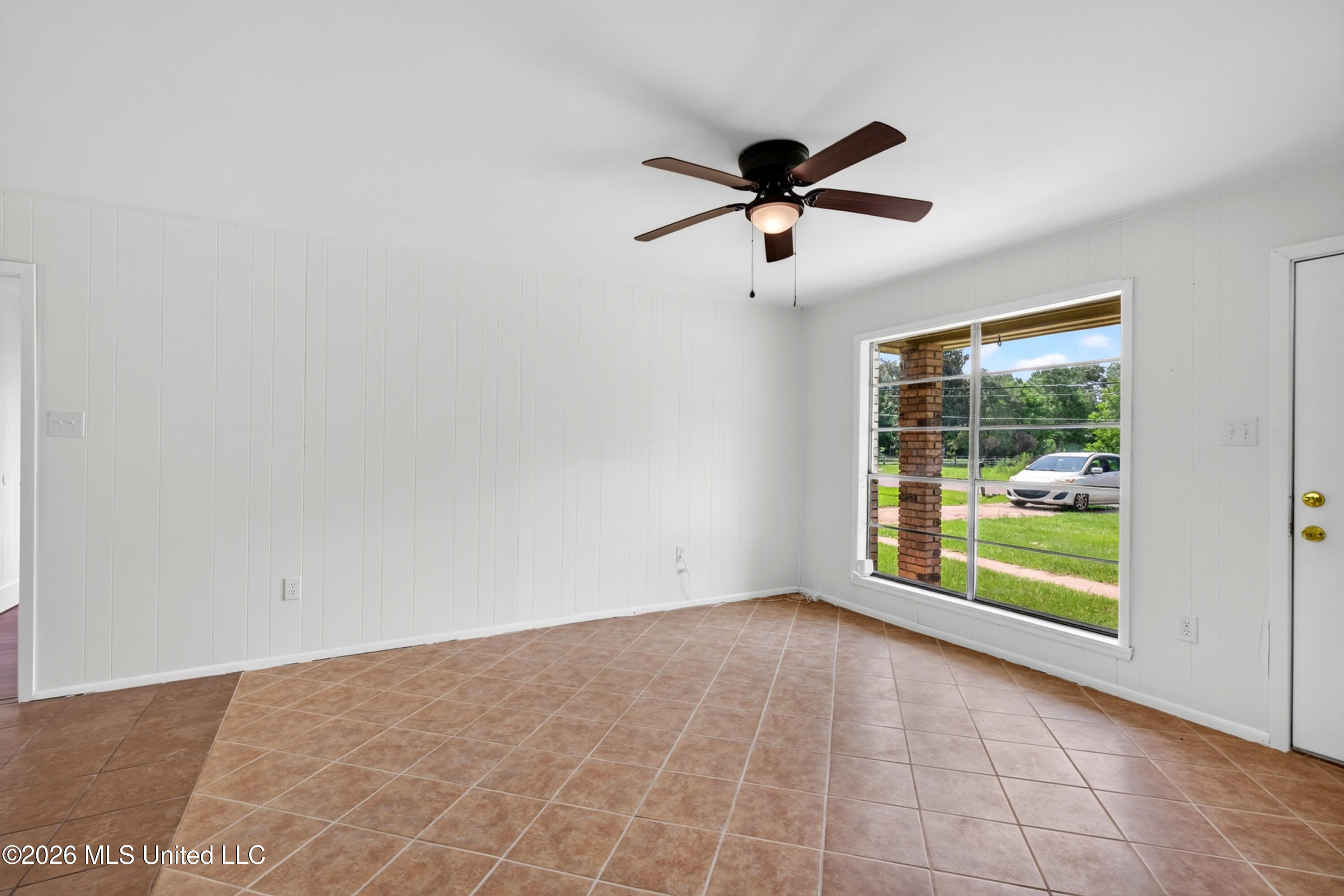 5717 Meadowview Drive Property Photo 11