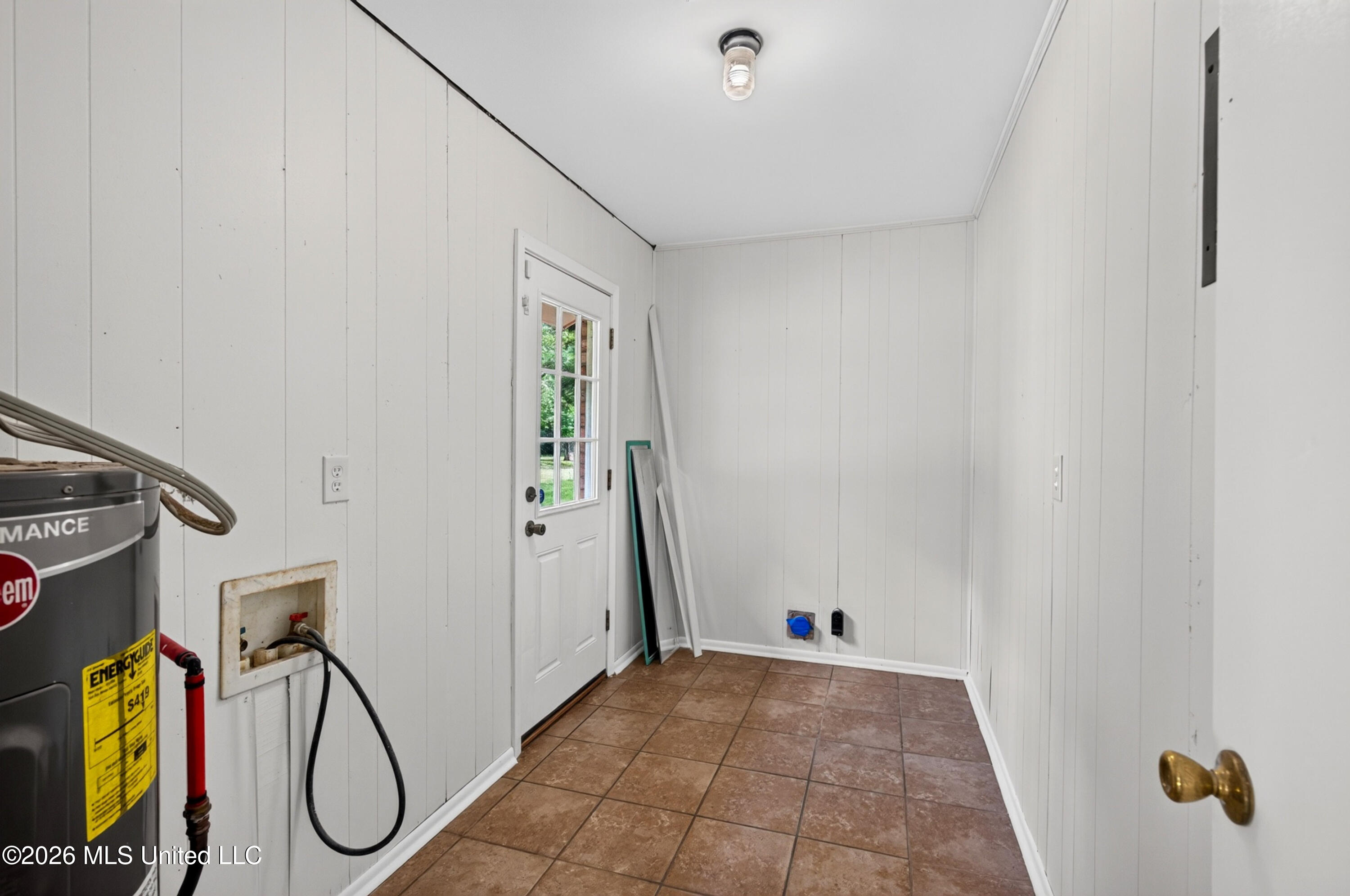 5717 Meadowview Drive Property Photo 14