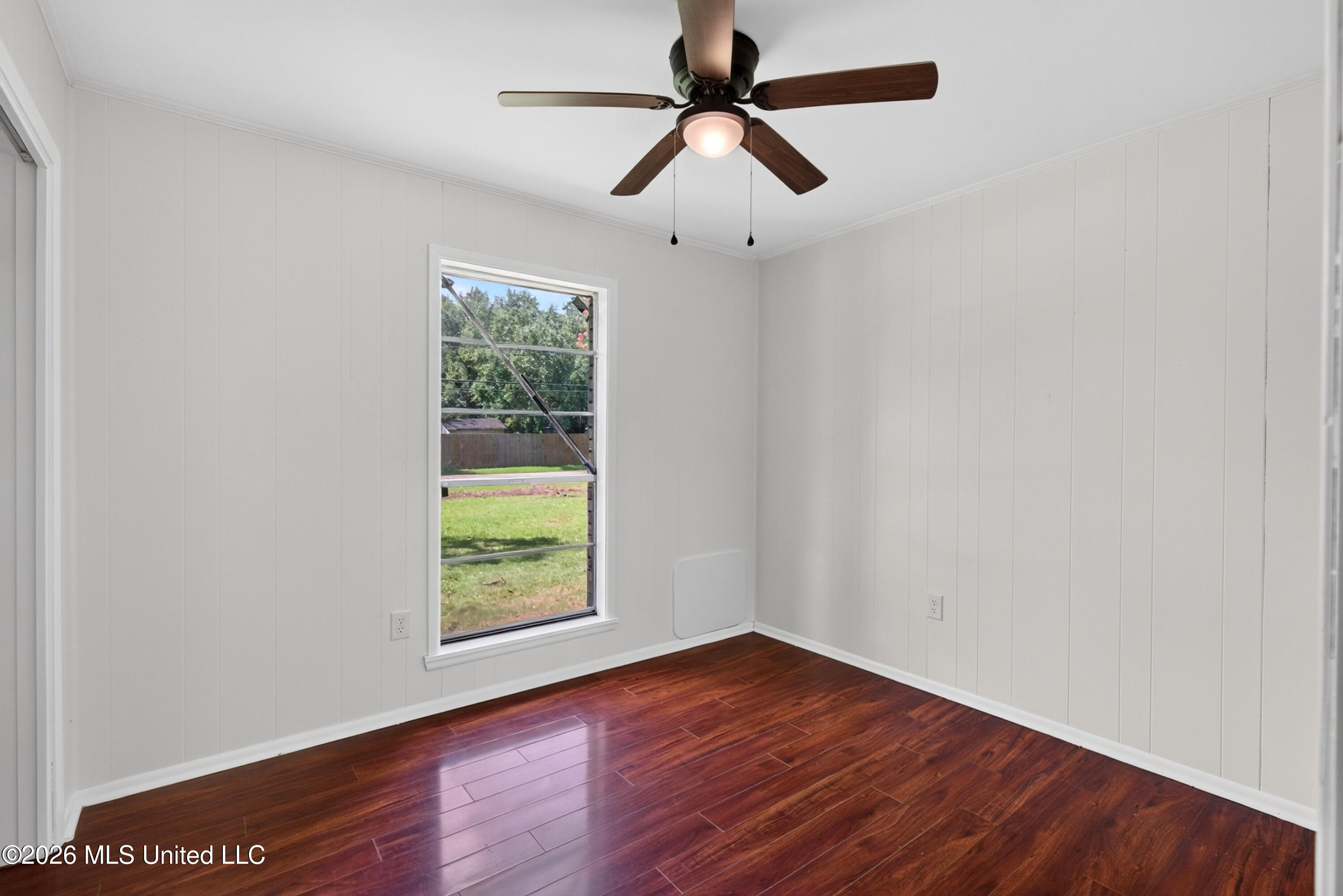 5717 Meadowview Drive Property Photo 16