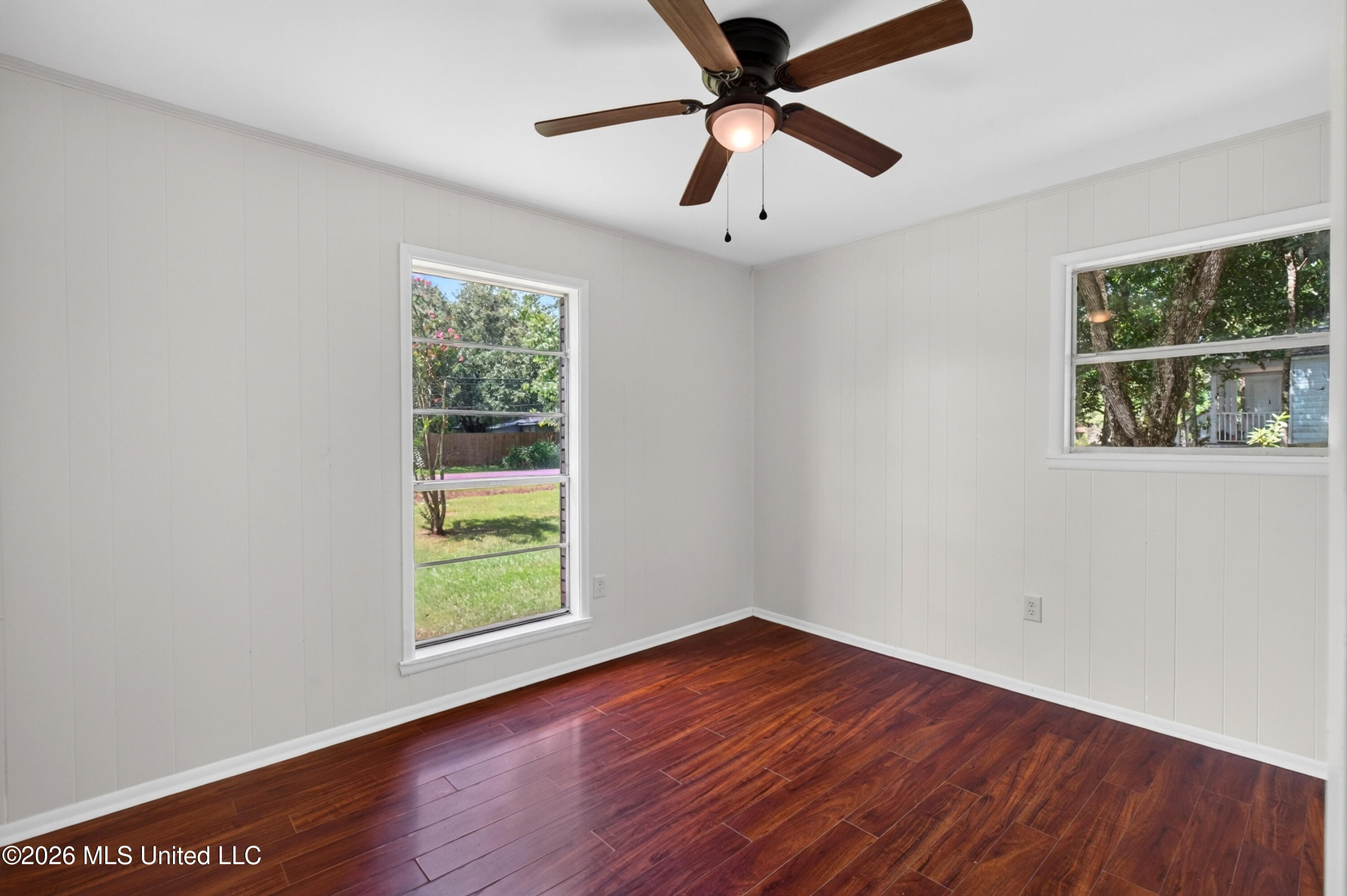 5717 Meadowview Drive Property Photo 17