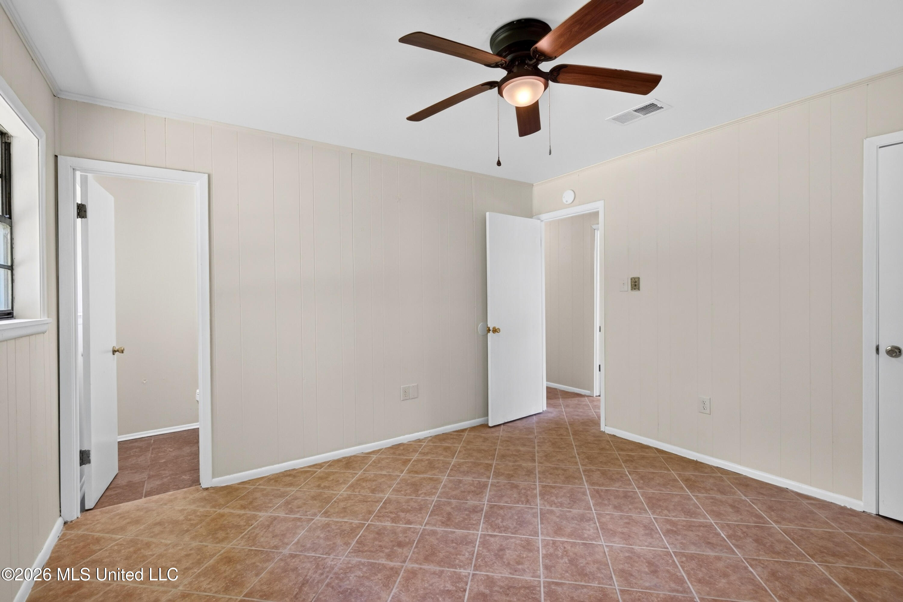 5717 Meadowview Drive Property Photo 19