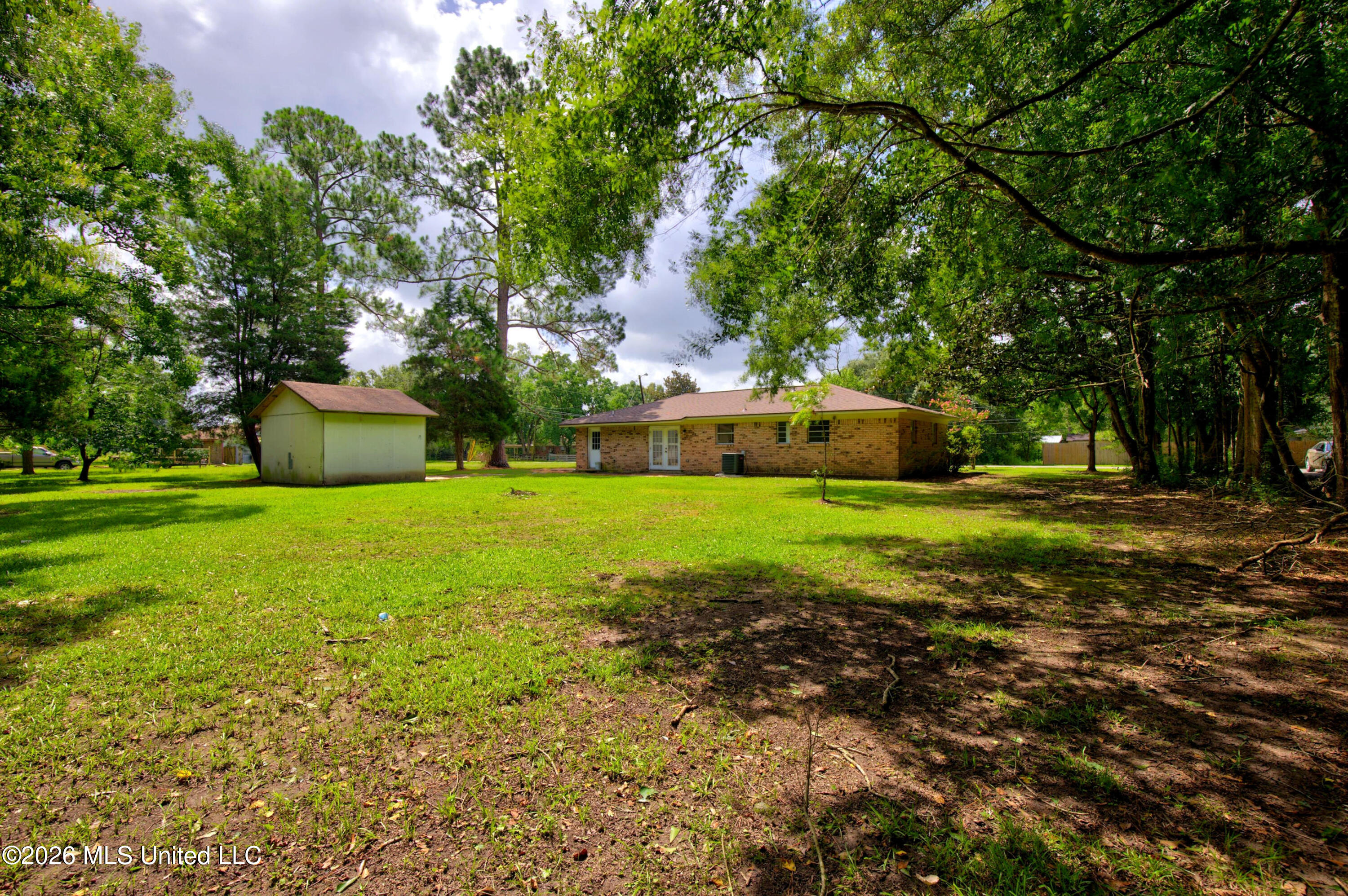 5717 Meadowview Drive Property Photo 25