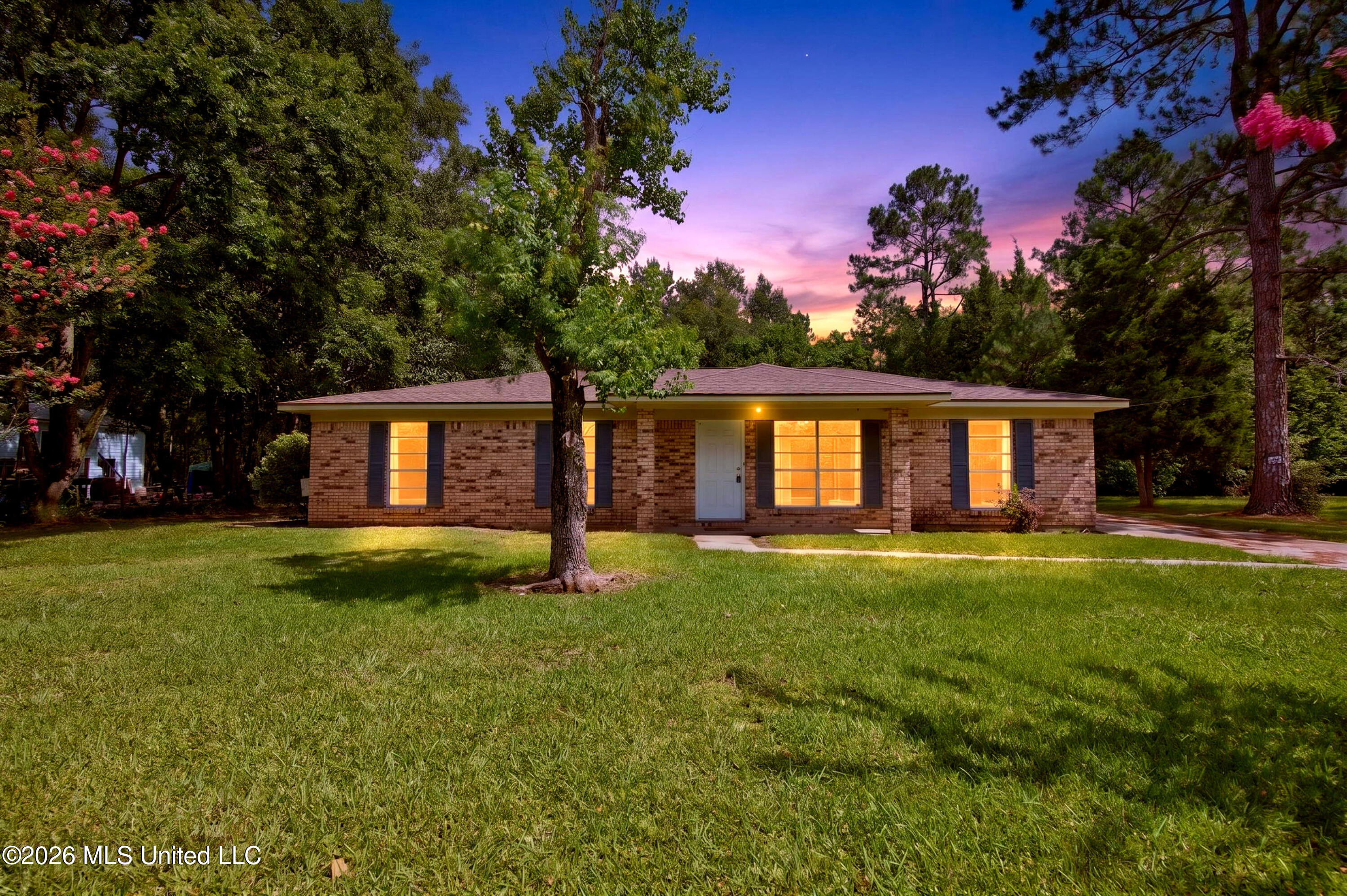 5717 Meadowview Drive Property Photo 31