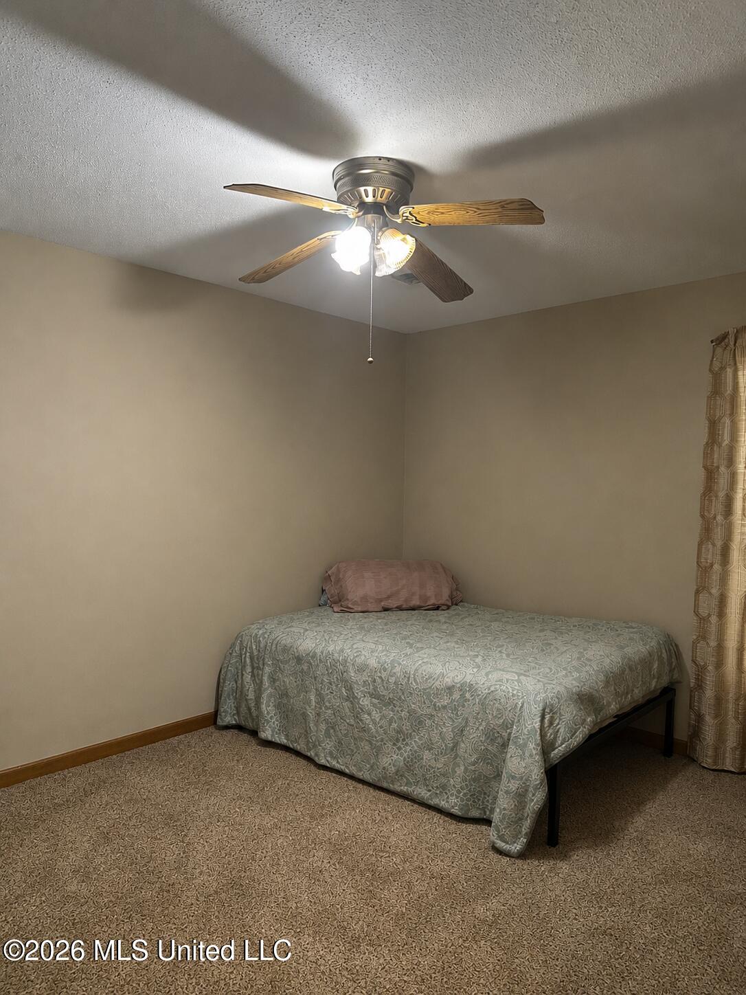 5727 Iroquois Drive Property Photo 6