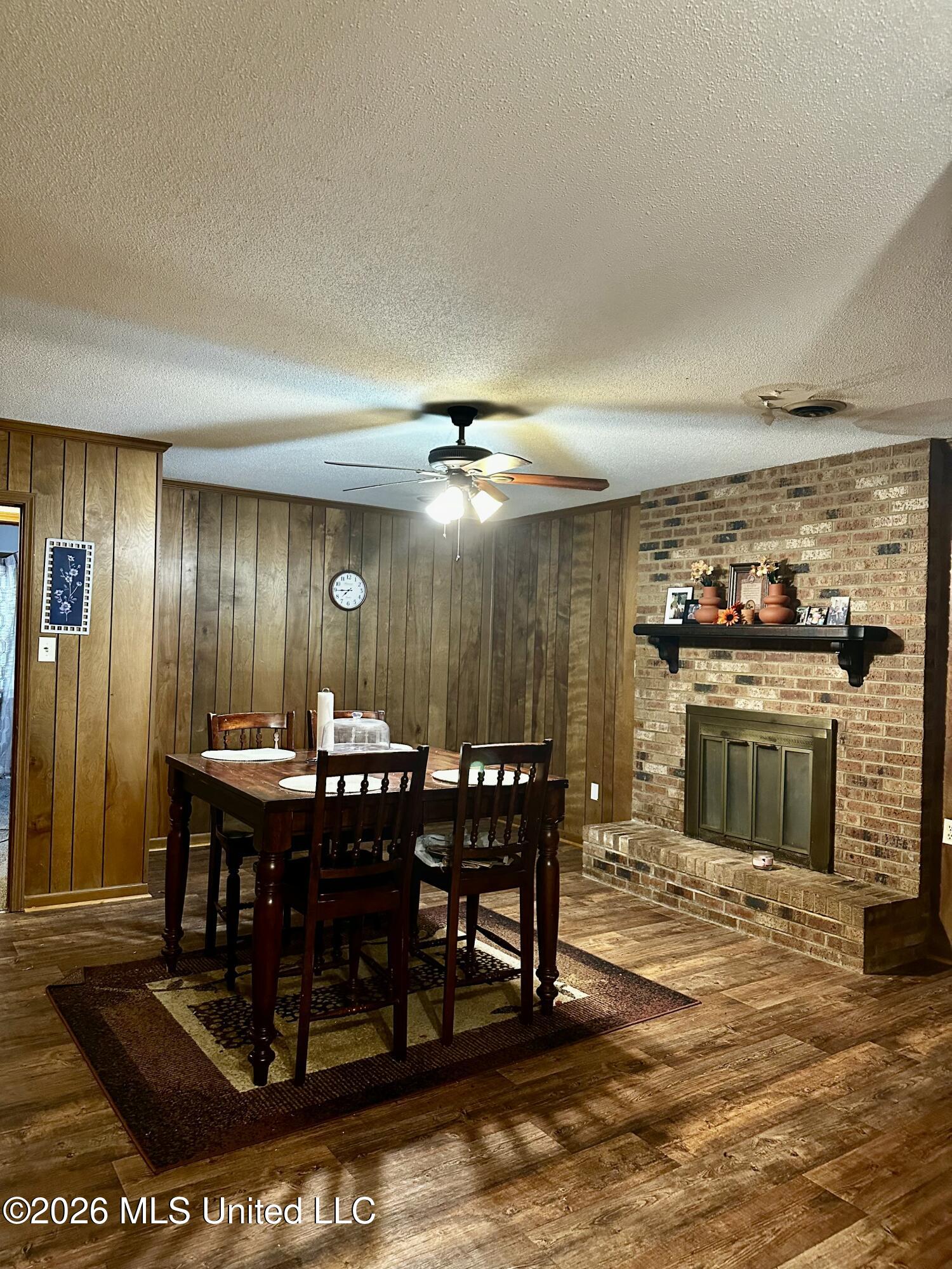 5727 Iroquois Drive Property Photo 9