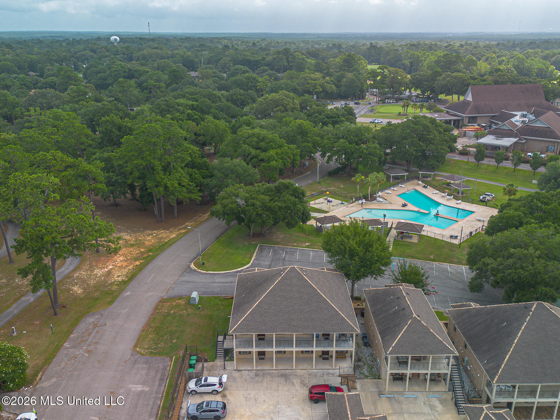 254 Fairway Villas Circle Property Photo 2