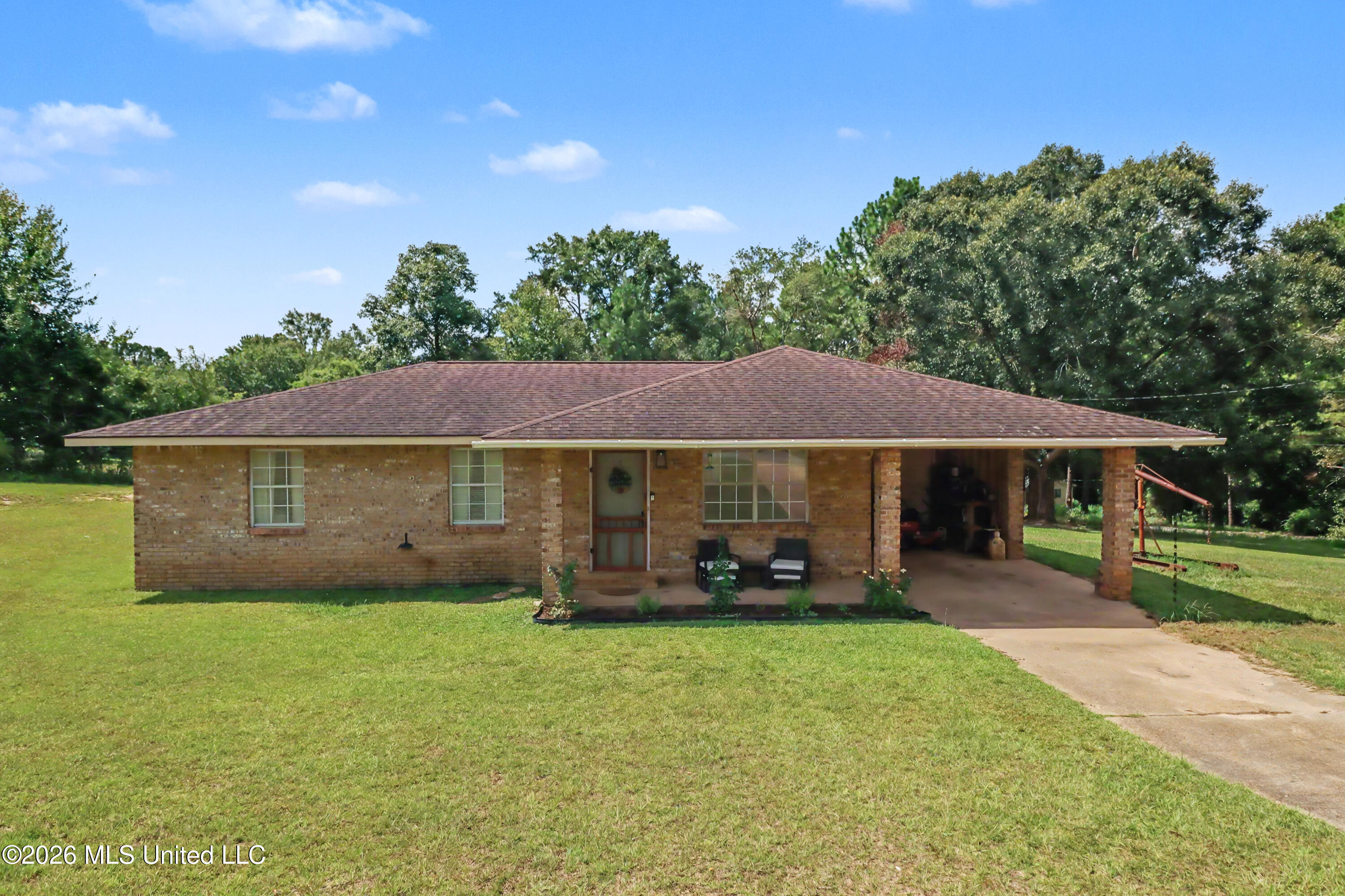 1304 Sampson Road Property Photo 1