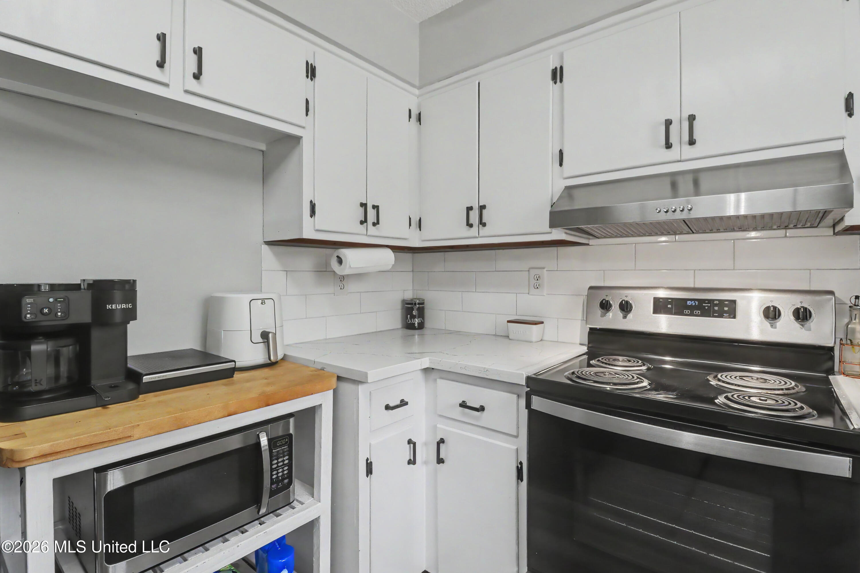 1304 Sampson Road Property Photo 7