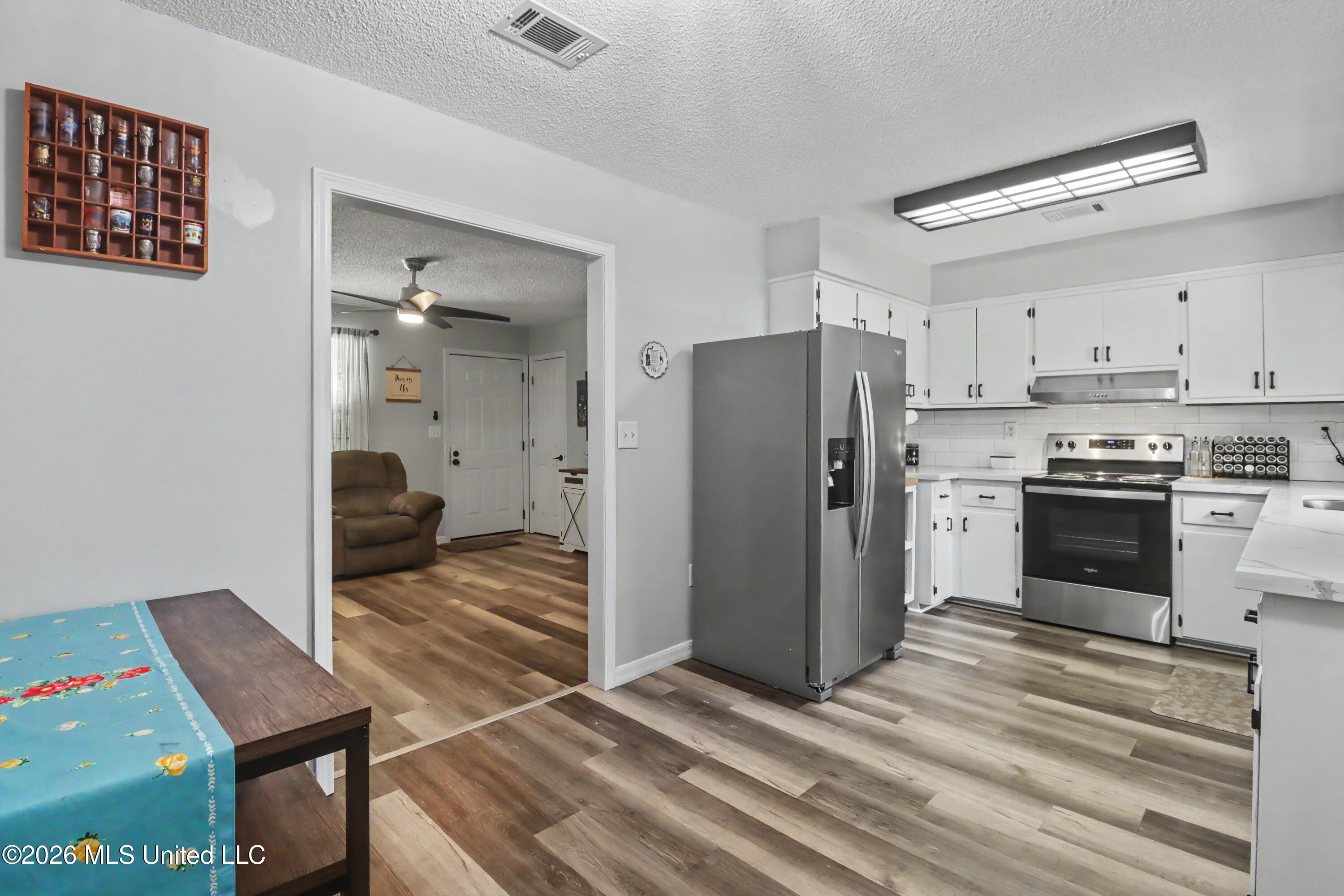 1304 Sampson Road Property Photo 10