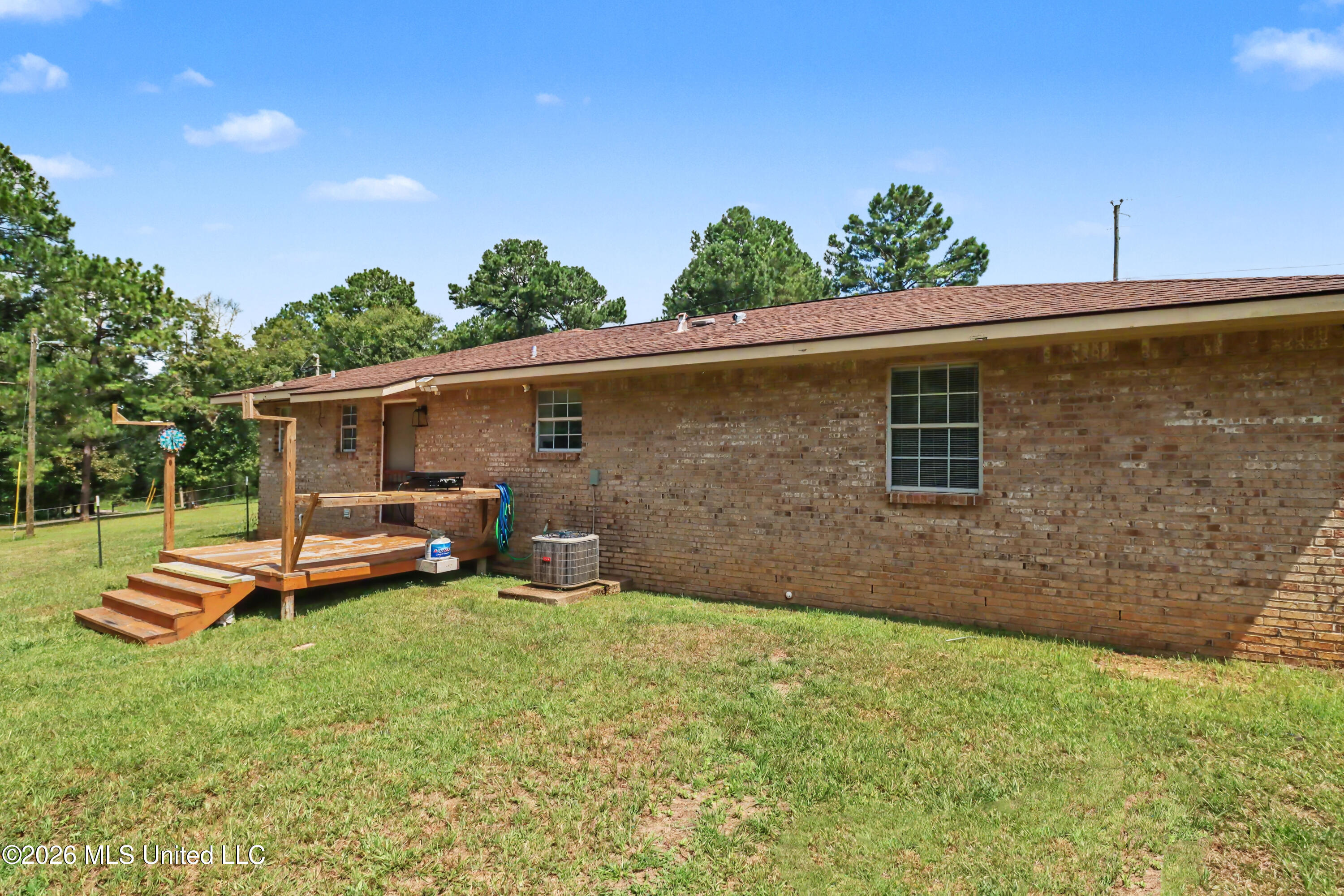 1304 Sampson Road Property Photo 18