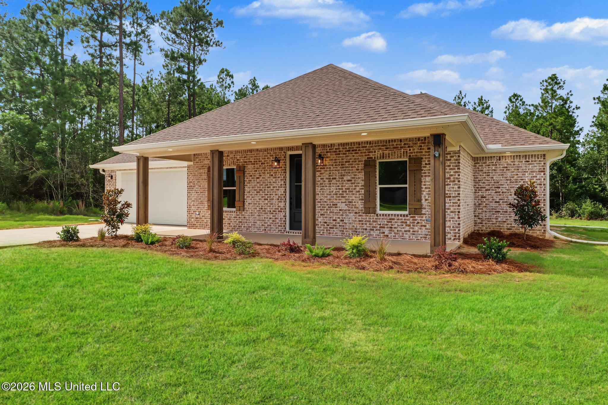 21794 Oak Terrace Drive Property Photo 1