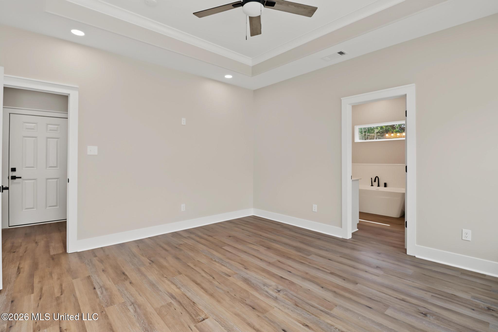 21794 Oak Terrace Drive Property Photo 12