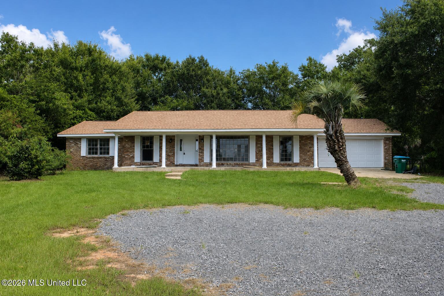14976 Angela Drive Property Photo 1
