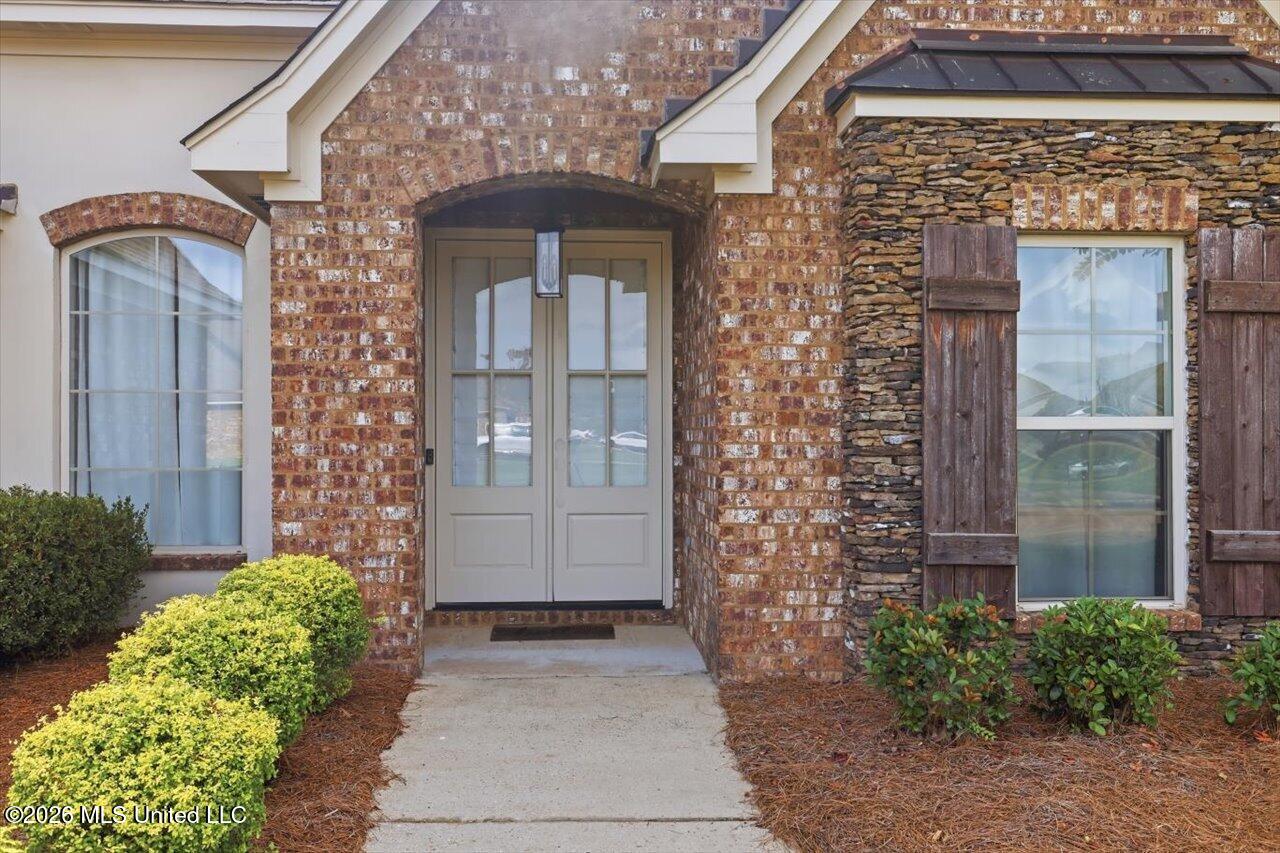 122 Belle Oak Drive Property Photo 4