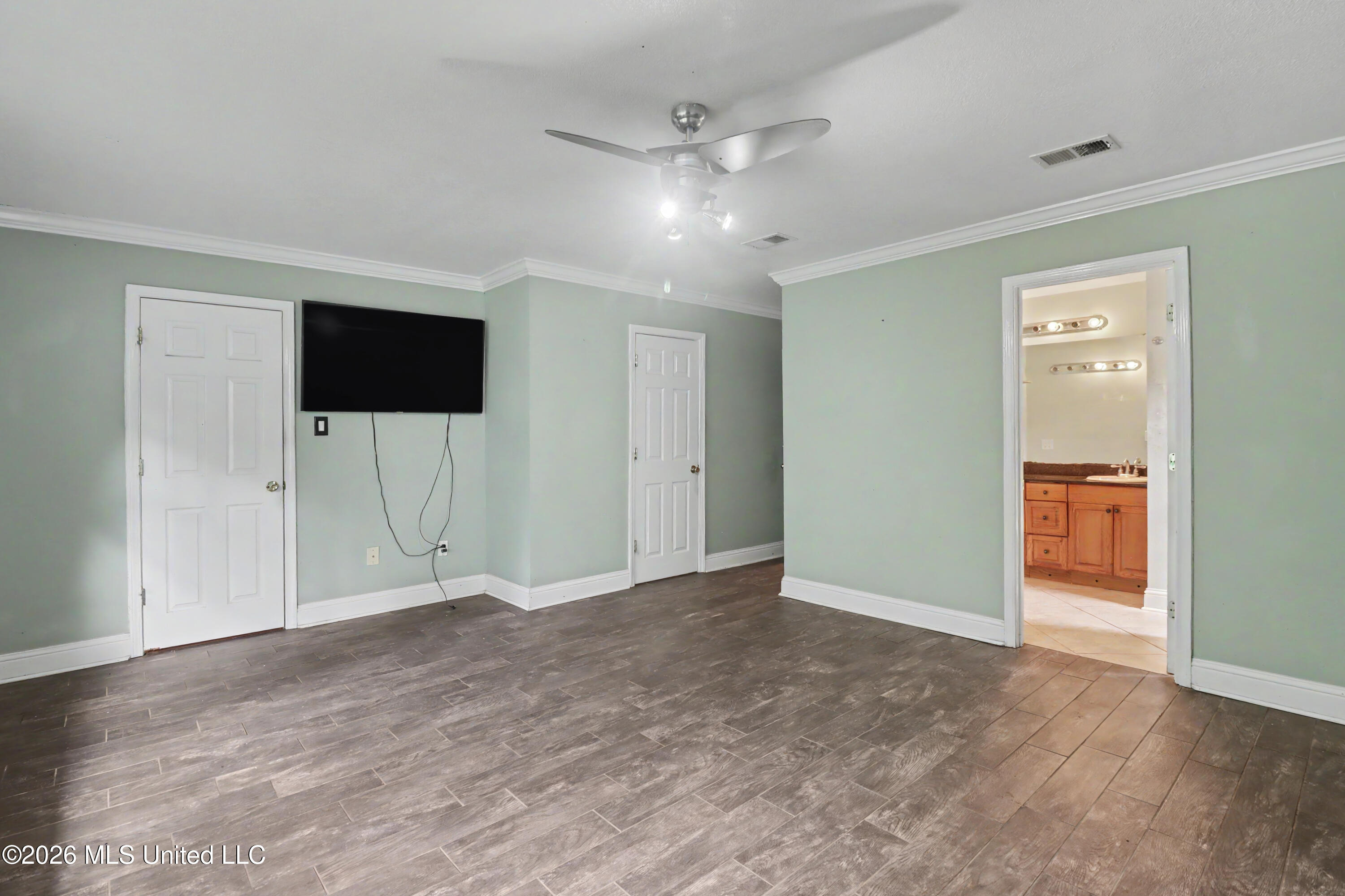 1307 Wisteria Lane Property Photo 11