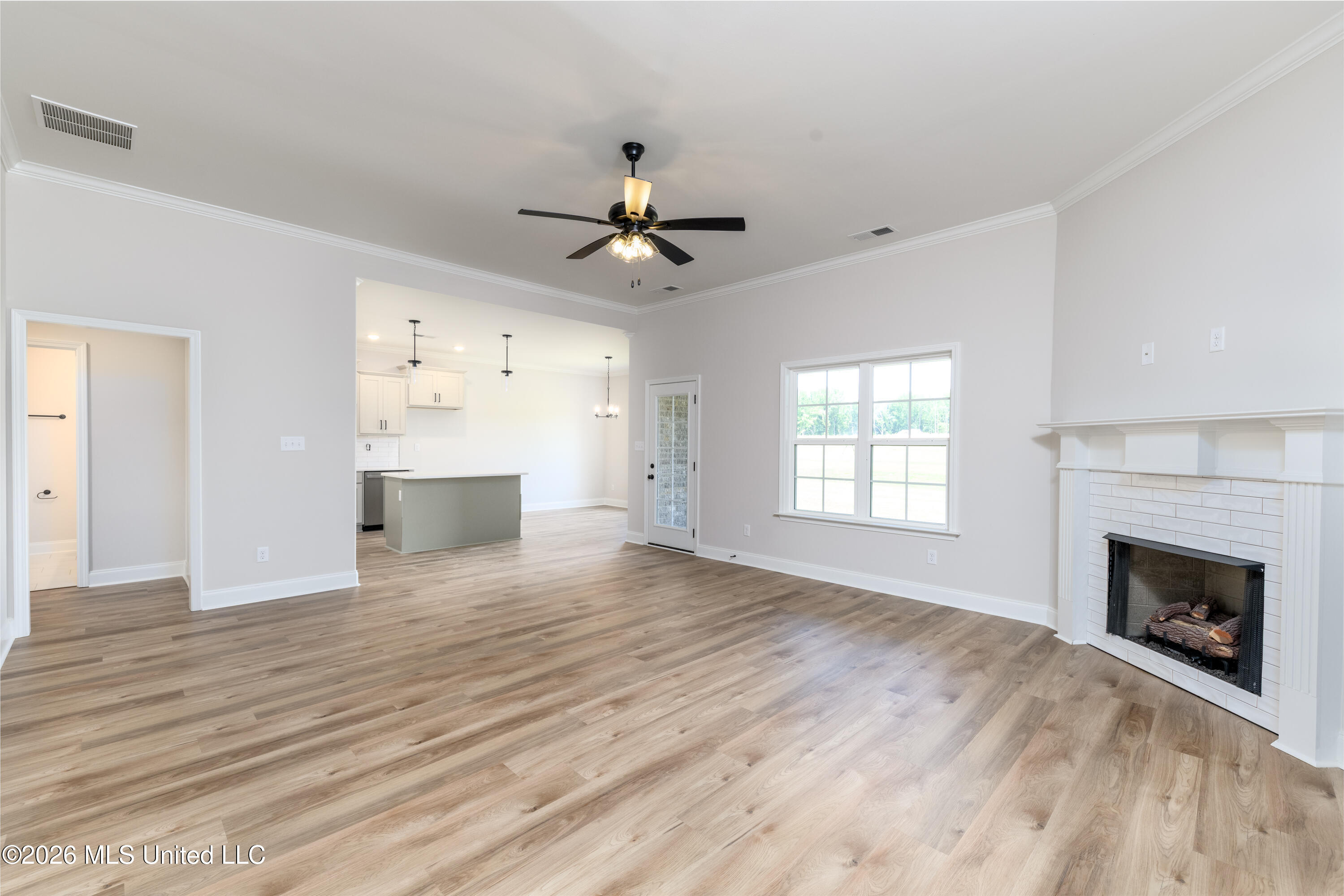 7608 John Elliott Lane Property Photo 5