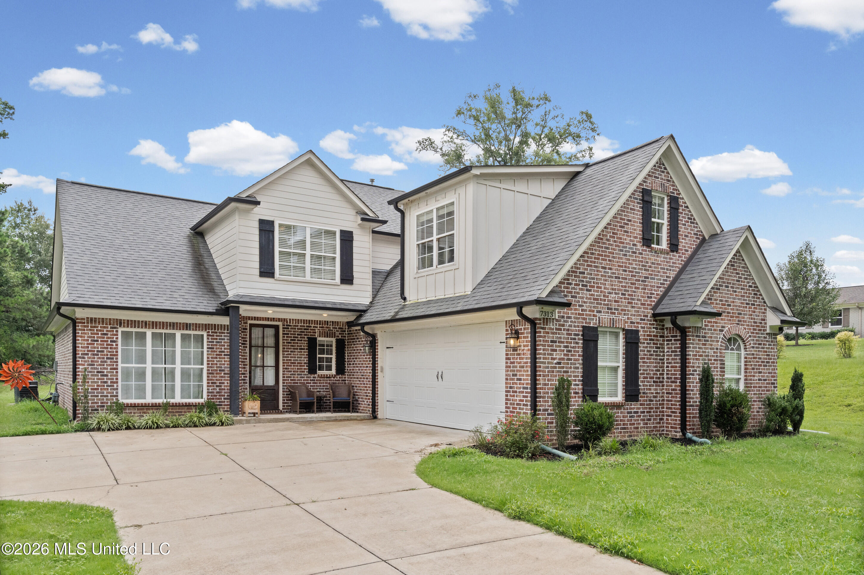 7313 Vaiden Road Property Photo 1