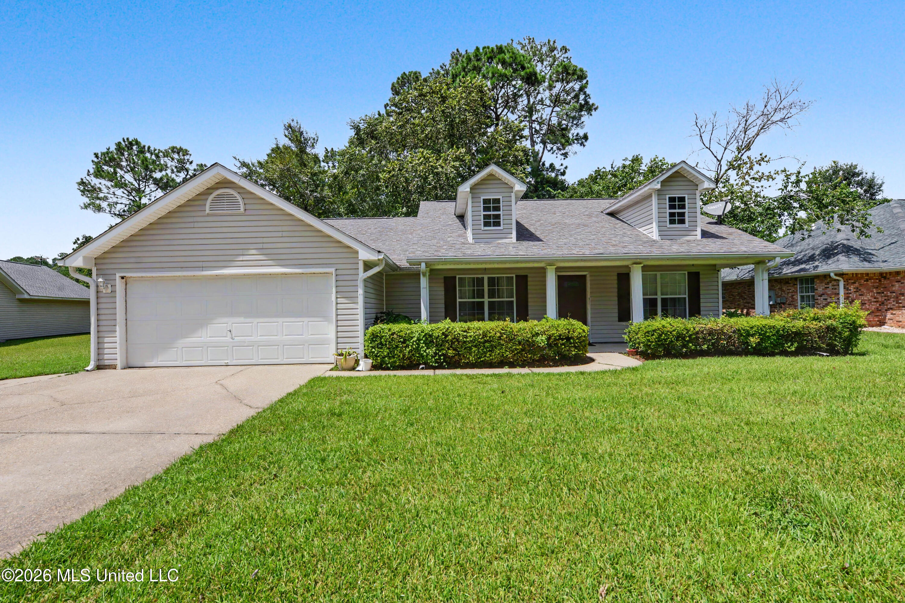 1828 Piney Lane Property Photo 1