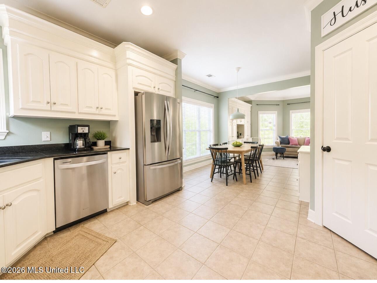 126 Highwoods Boulevard Property Photo 15