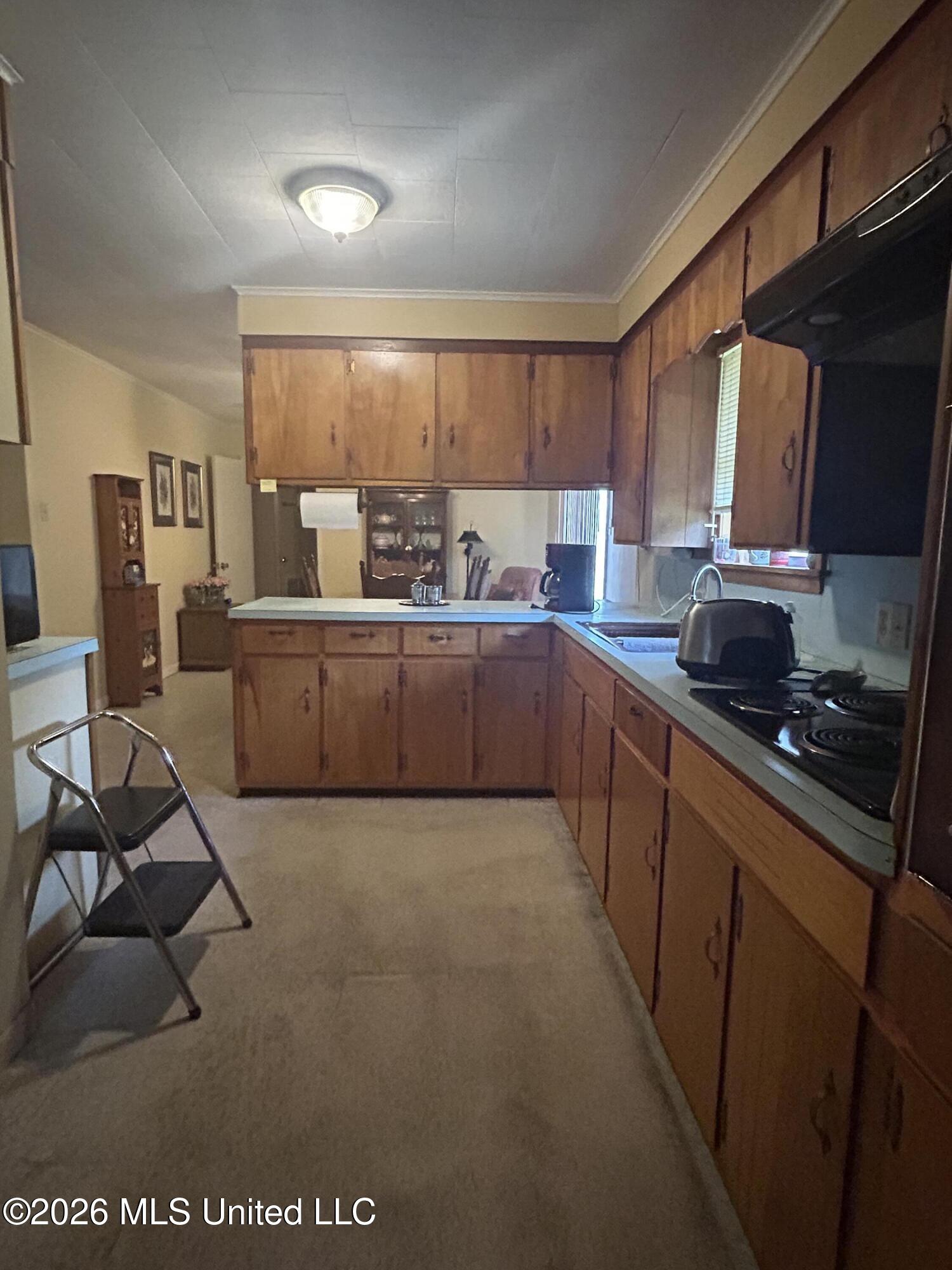 27 Sunset Circle Property Photo 9