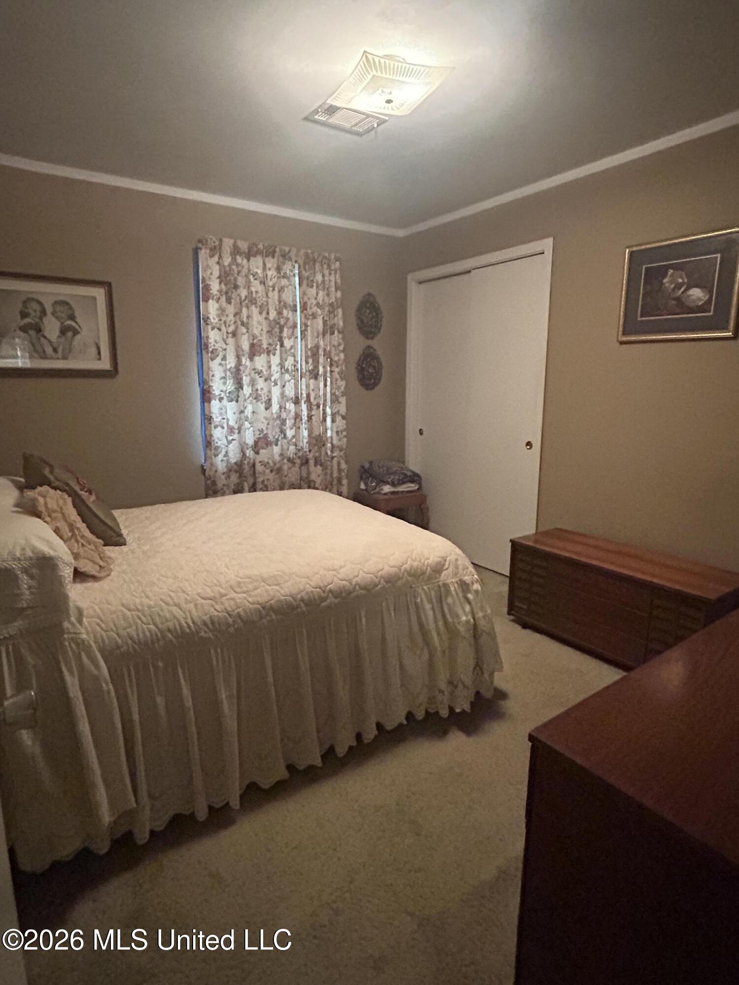 27 Sunset Circle Property Photo 11