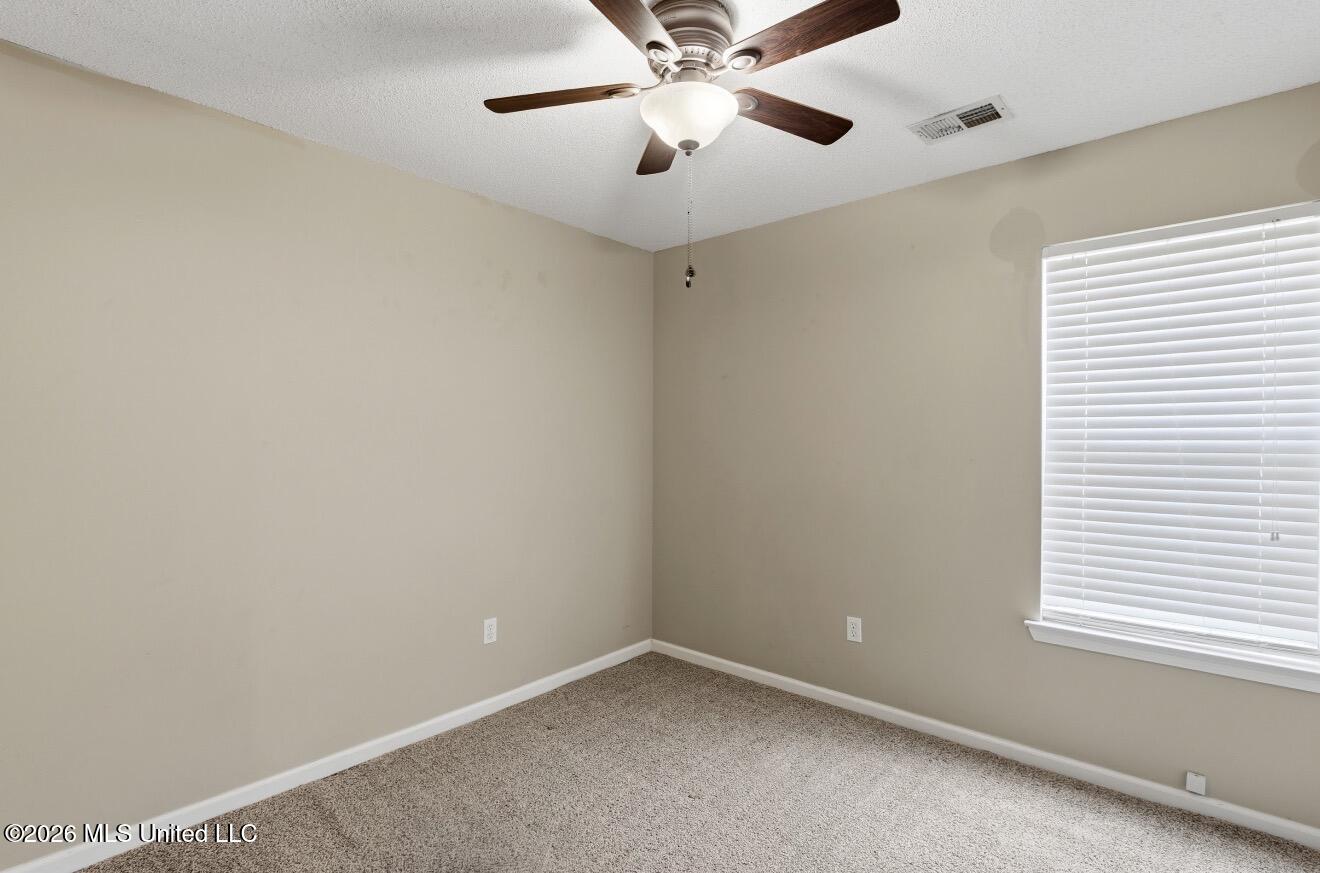 10742 Pecan View Drive Property Photo 5