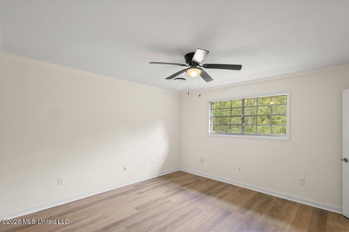 3343 Fleetwood Drive Property Photo 12