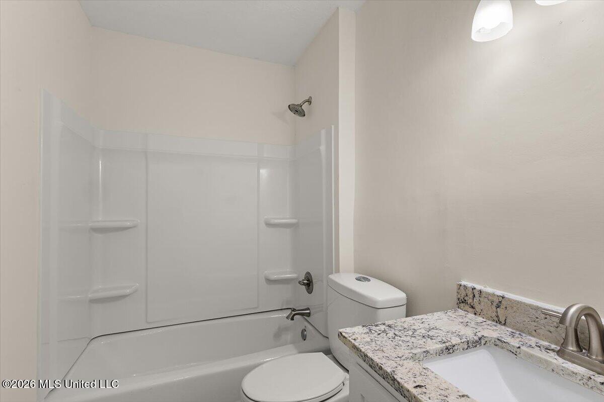 3343 Fleetwood Drive Property Photo 18