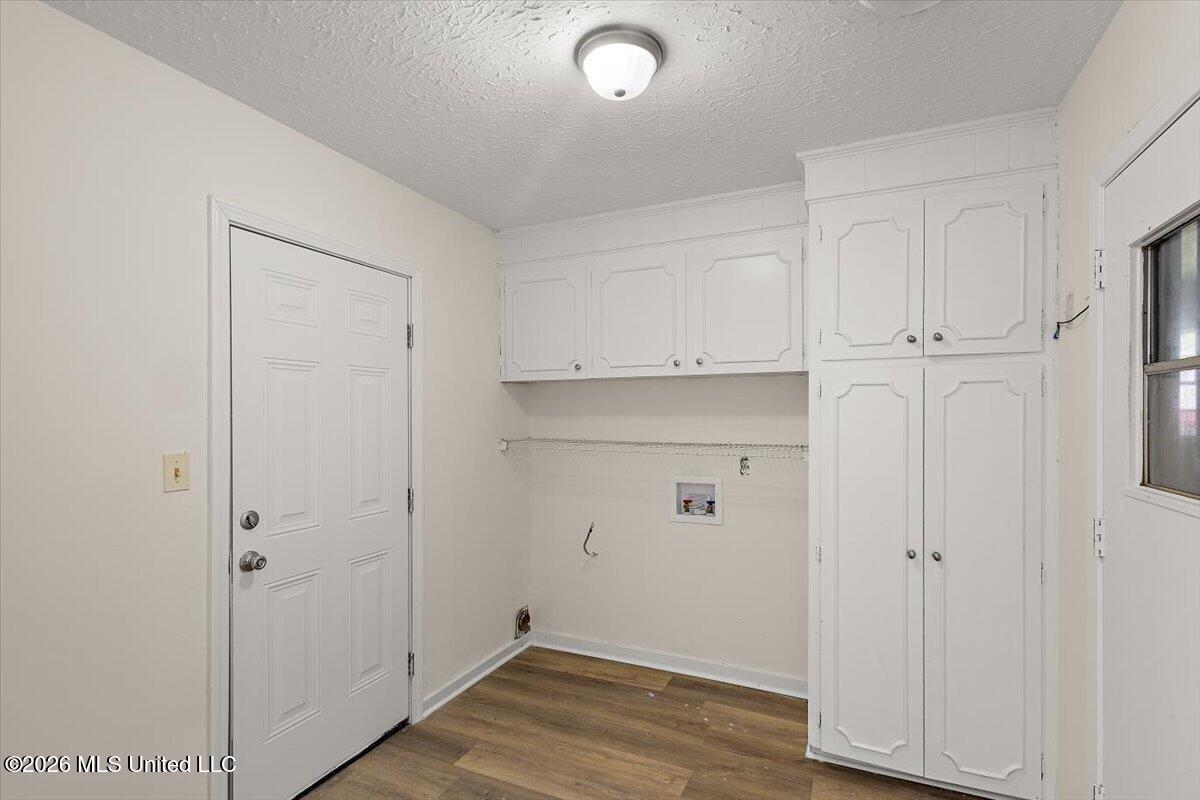 3343 Fleetwood Drive Property Photo 20