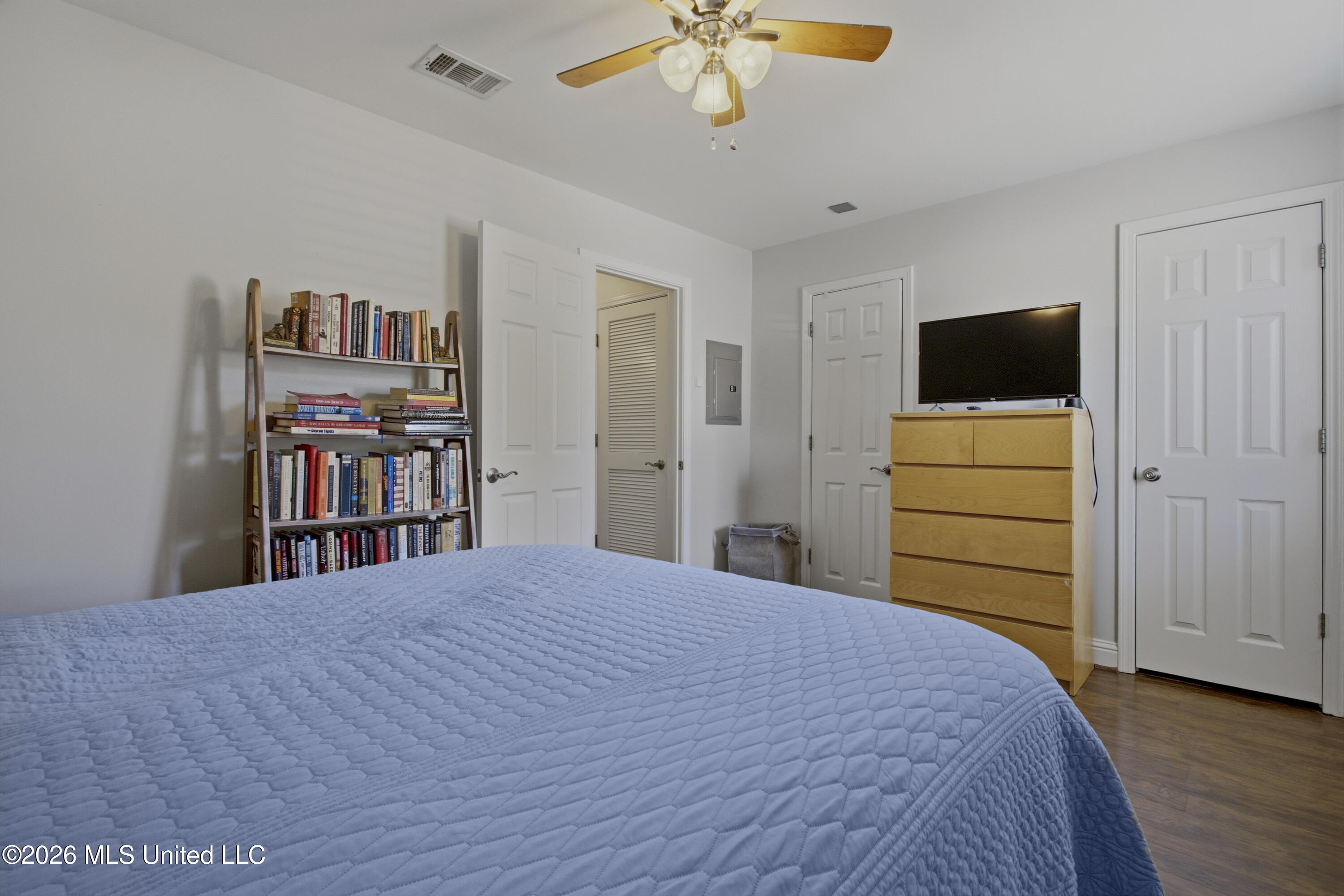 1664 Beach Boulevard Property Photo 15