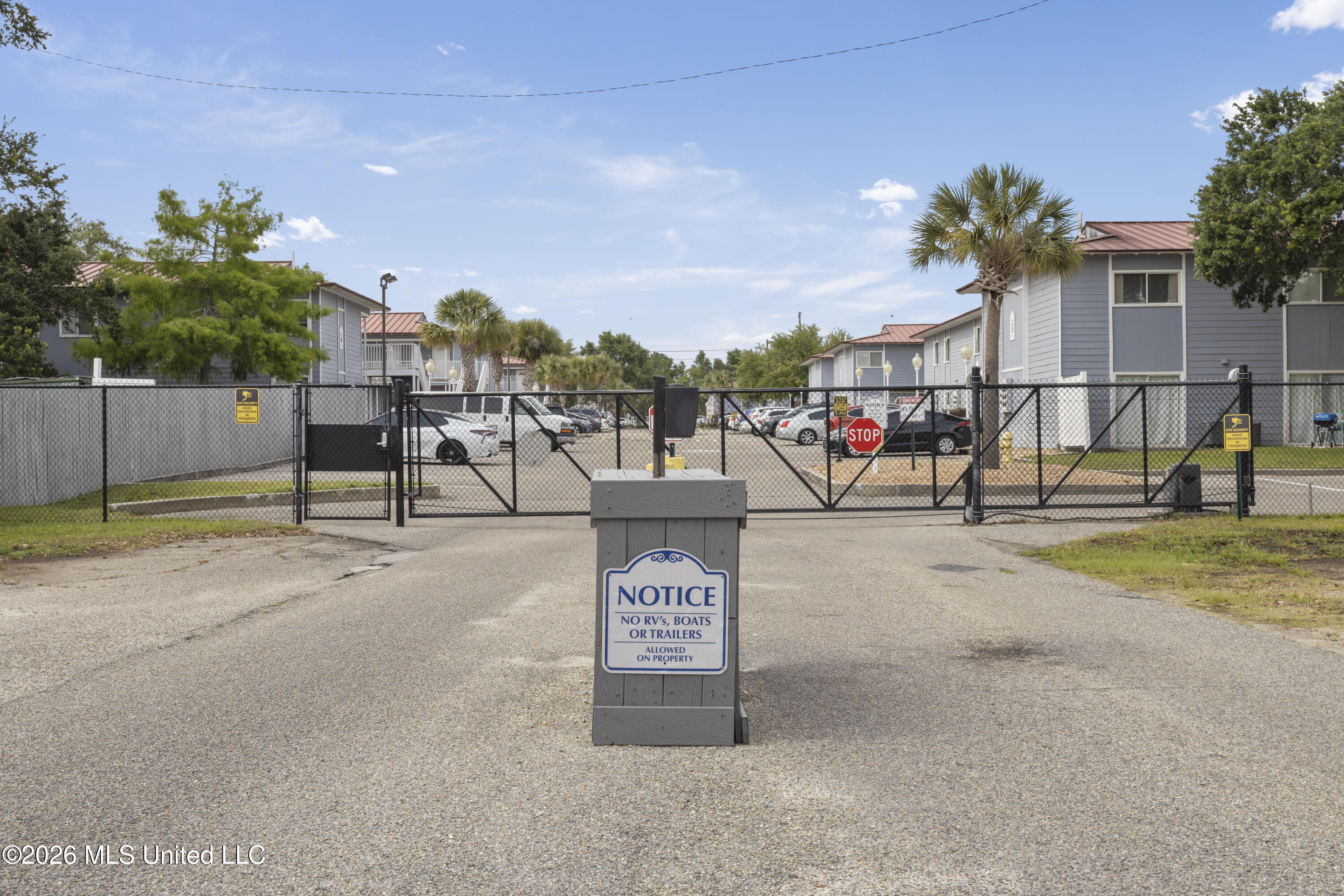 1664 Beach Boulevard Property Photo 20