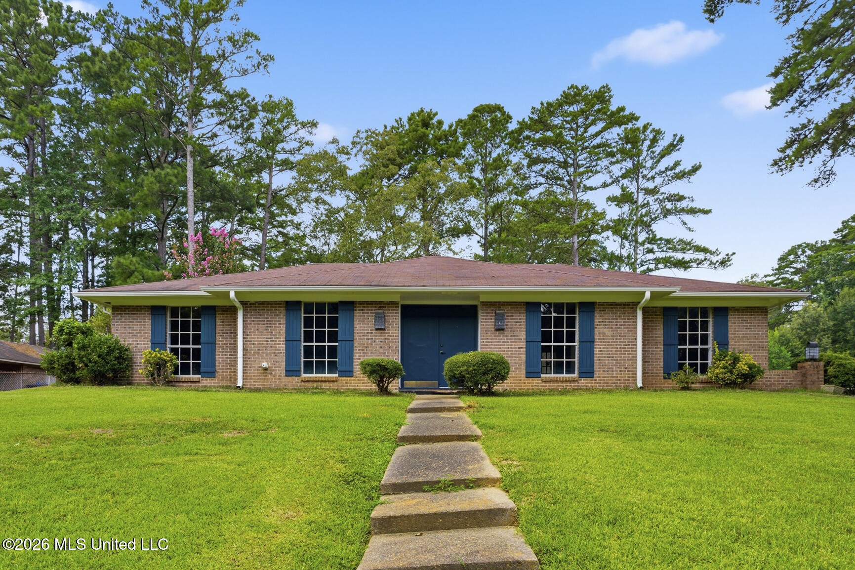 41 Sagewood Drive Property Photo 1