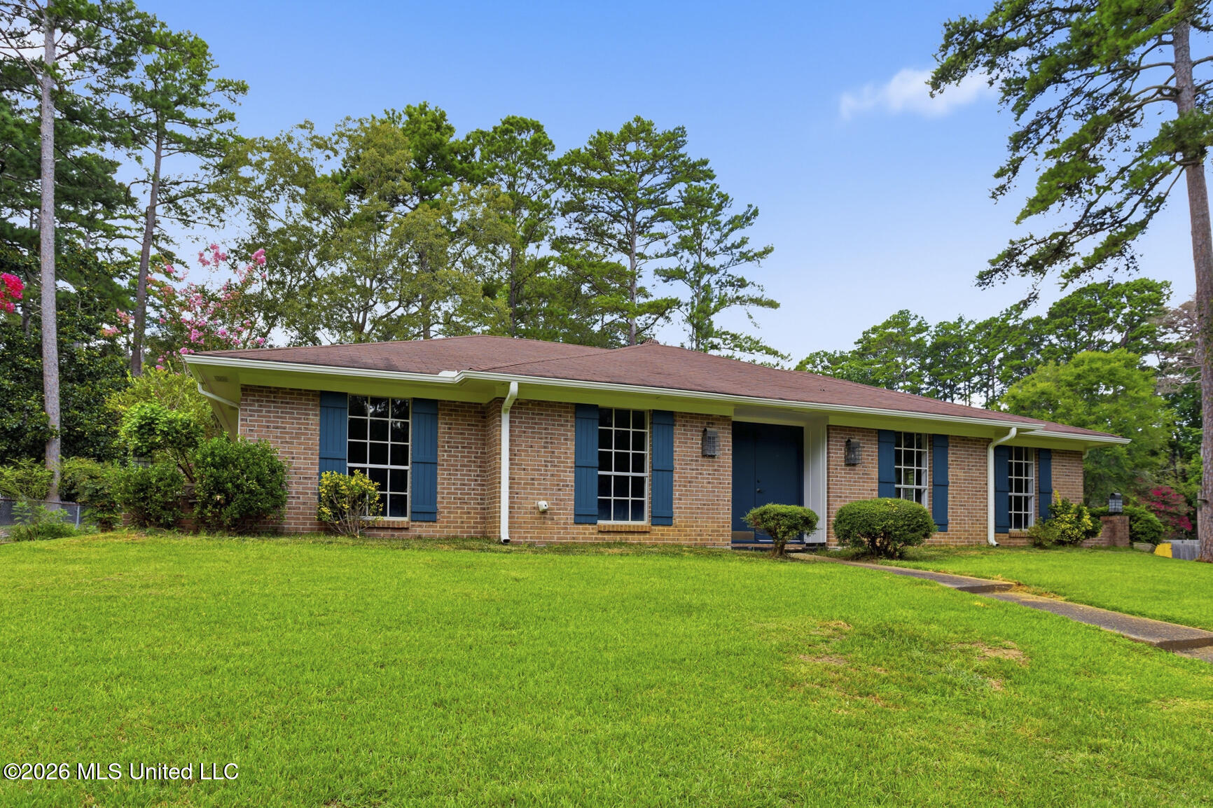 41 Sagewood Drive Property Photo 2