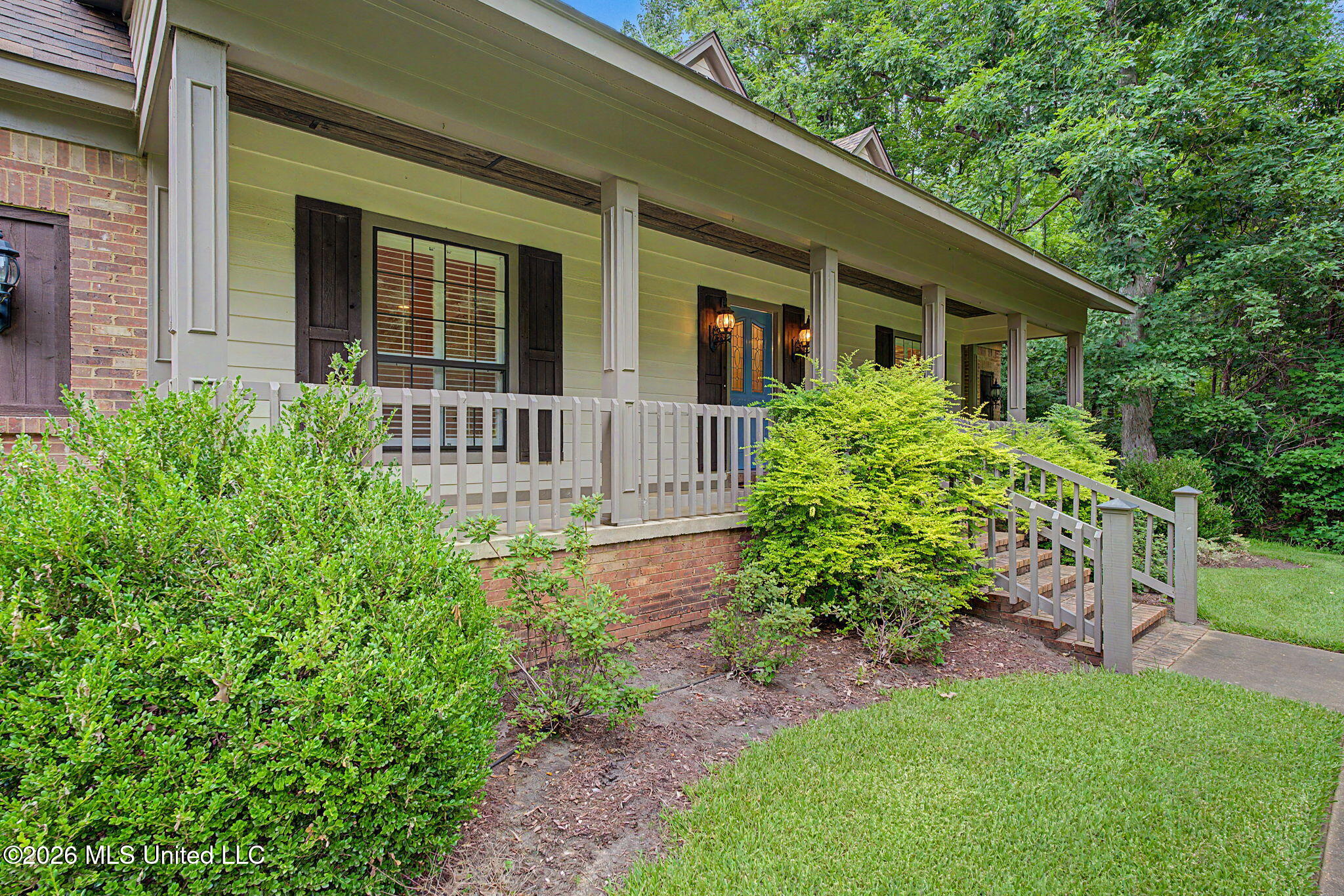 1060 Wooten Road Property Photo 8