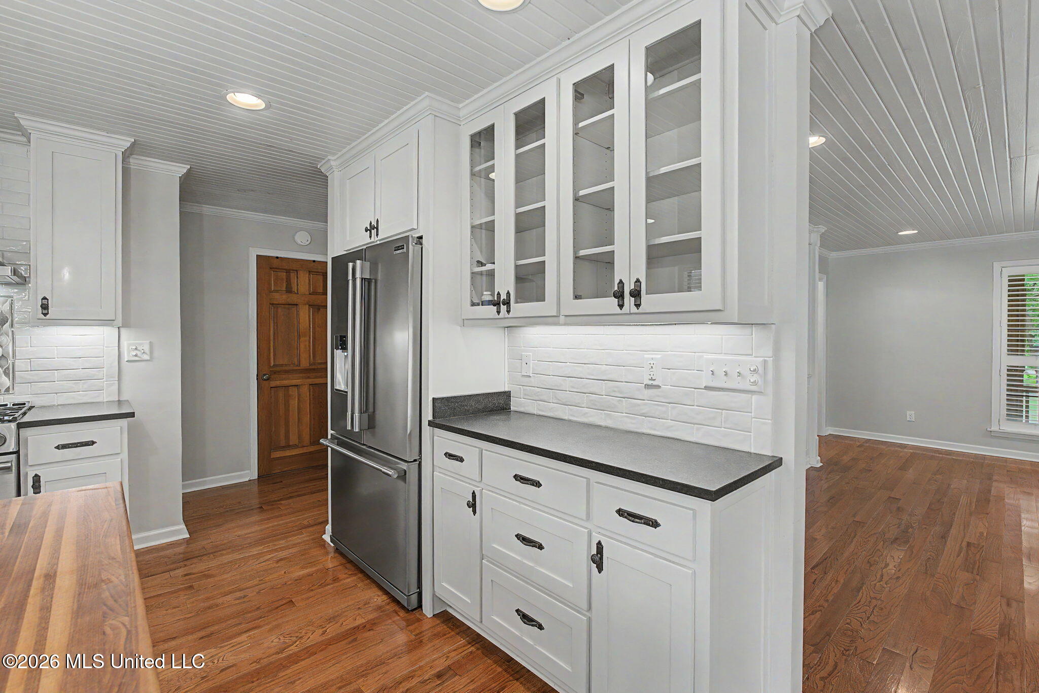 1060 Wooten Road Property Photo 19