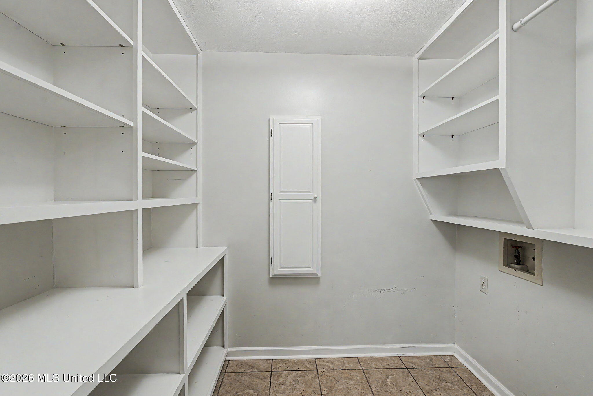 1060 Wooten Road Property Photo 22