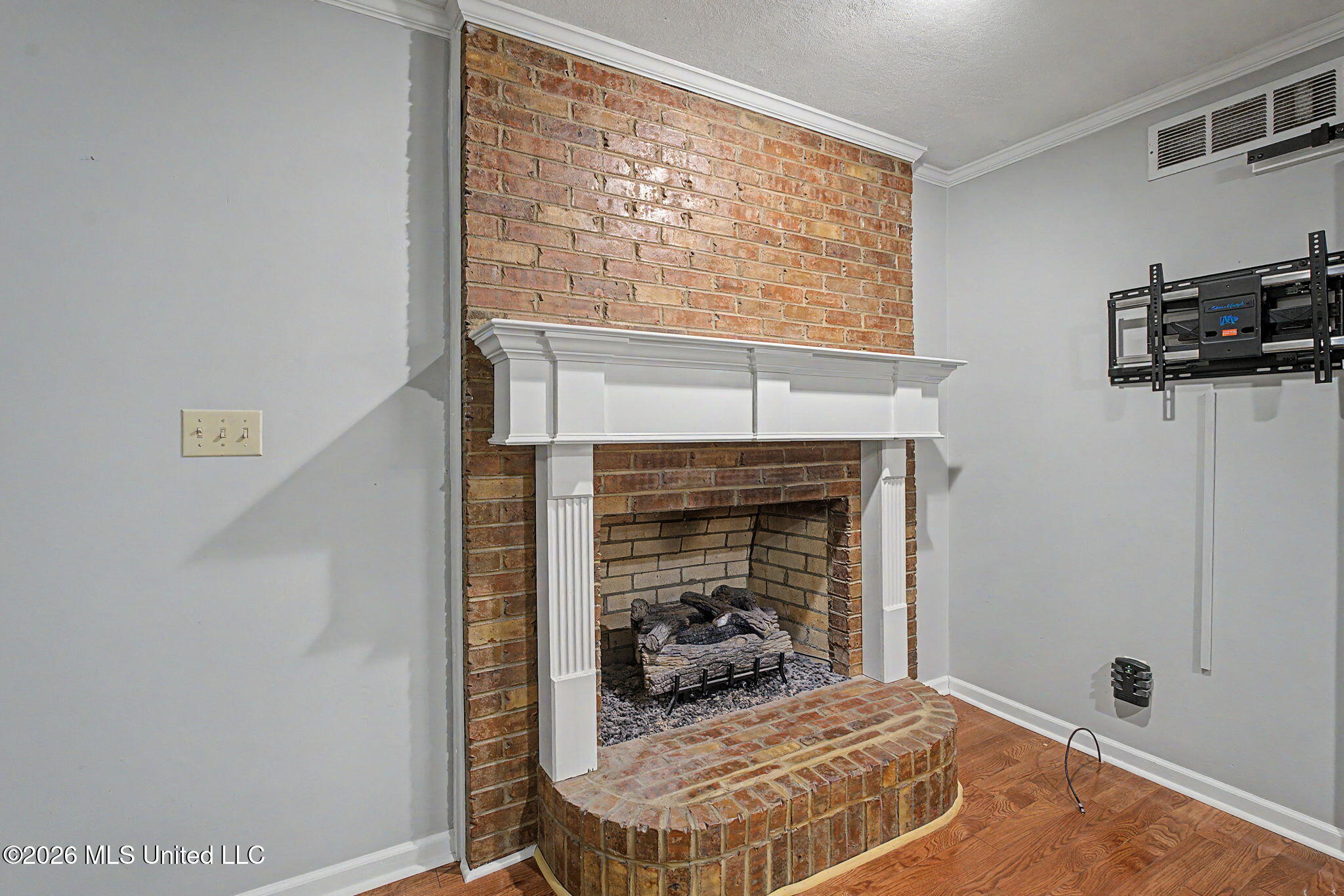 1060 Wooten Road Property Photo 26