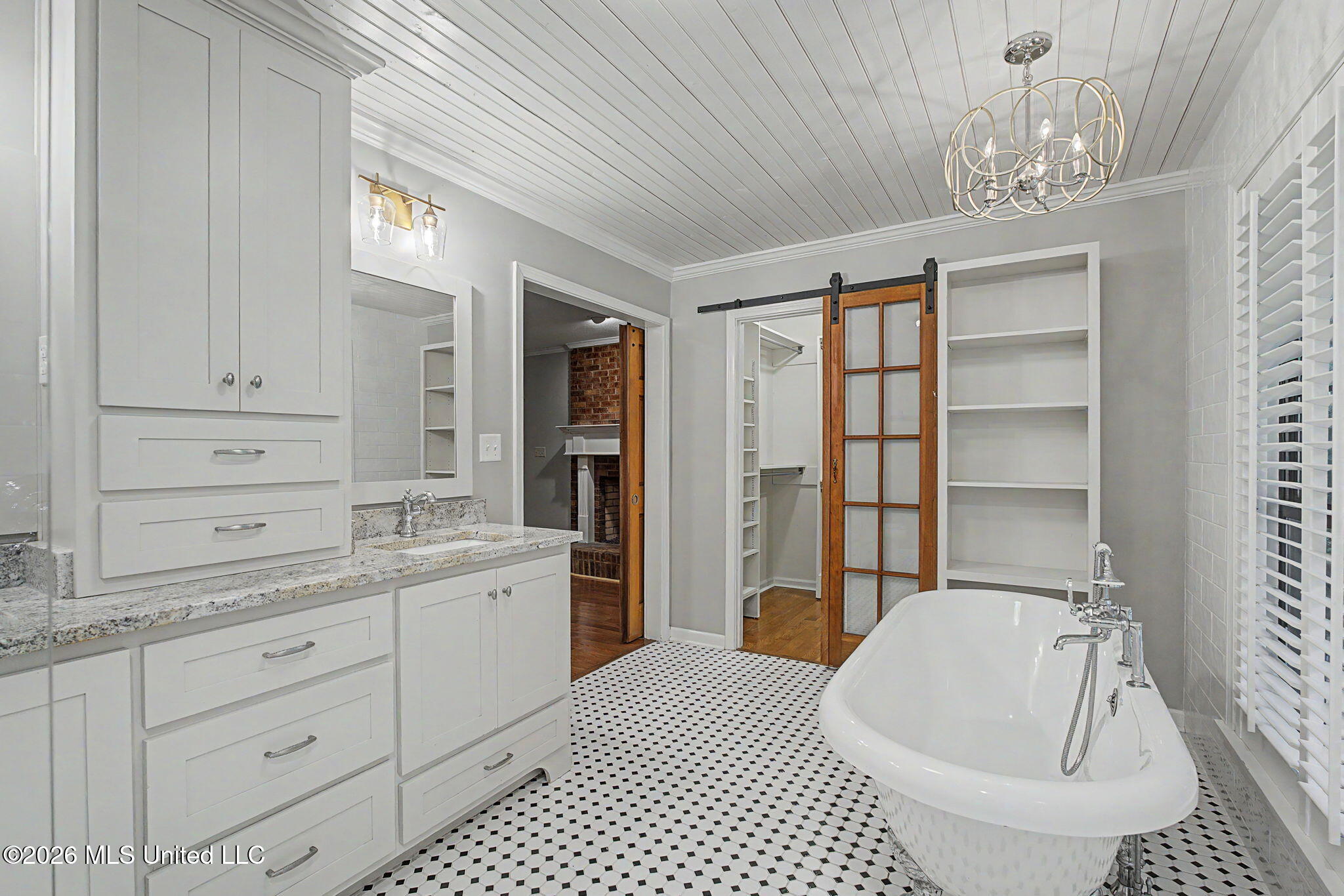 1060 Wooten Road Property Photo 29