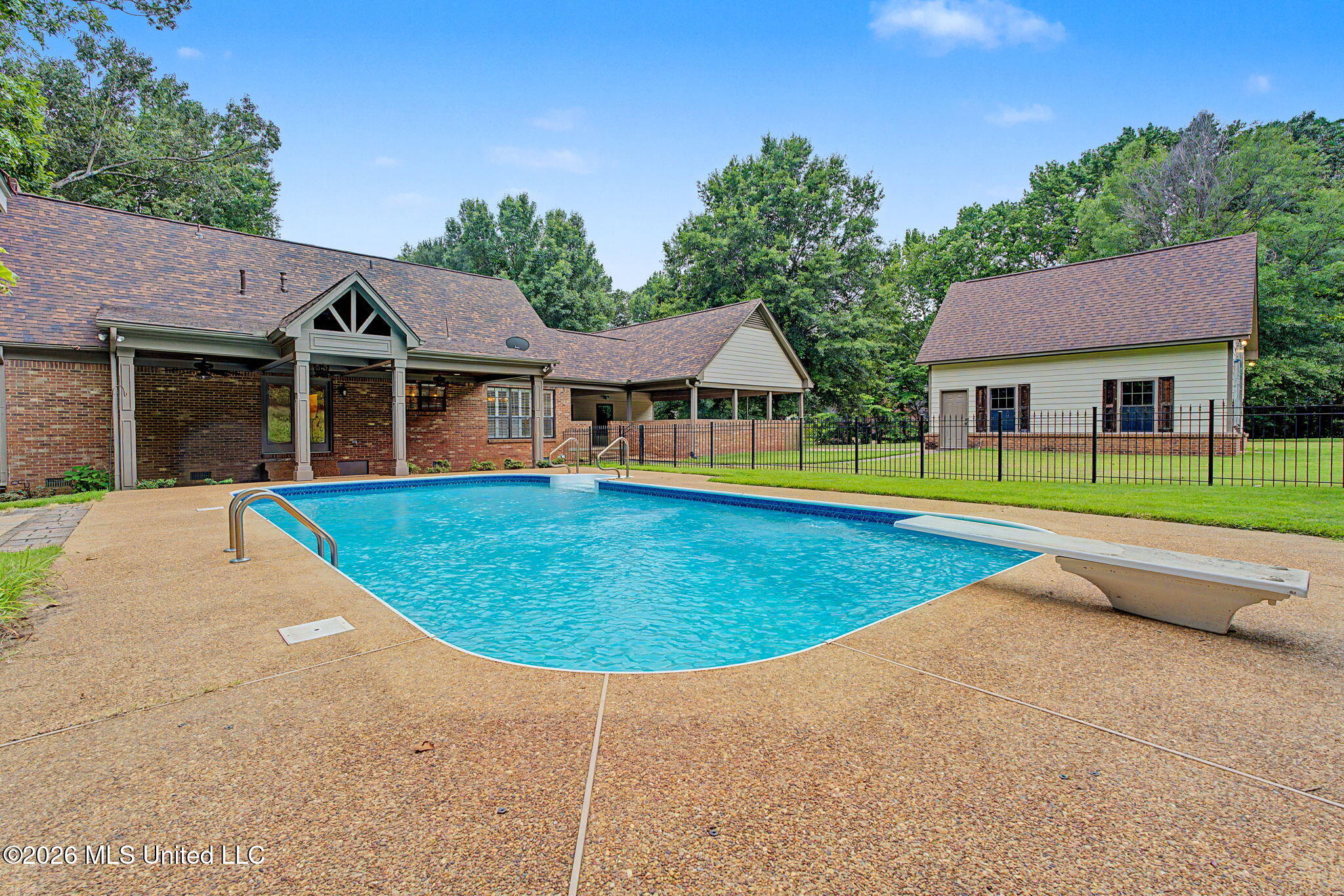 1060 Wooten Road Property Photo 46