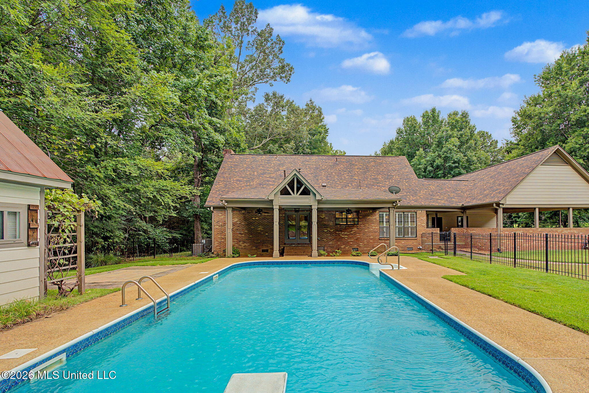 1060 Wooten Road Property Photo 47