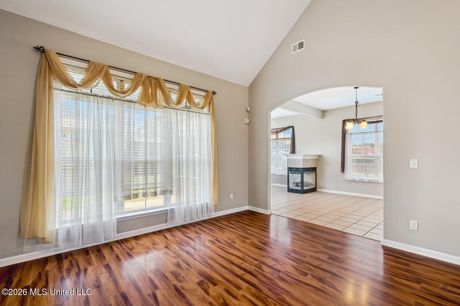 7049 Windswept Lane Property Photo 10