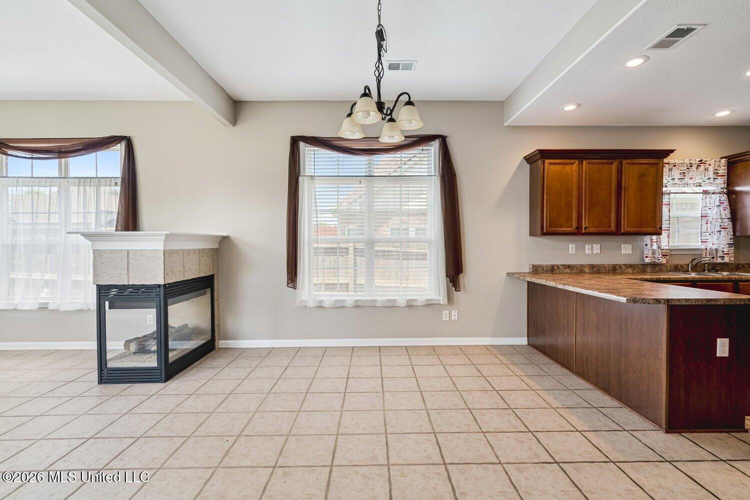 7049 Windswept Lane Property Photo 16