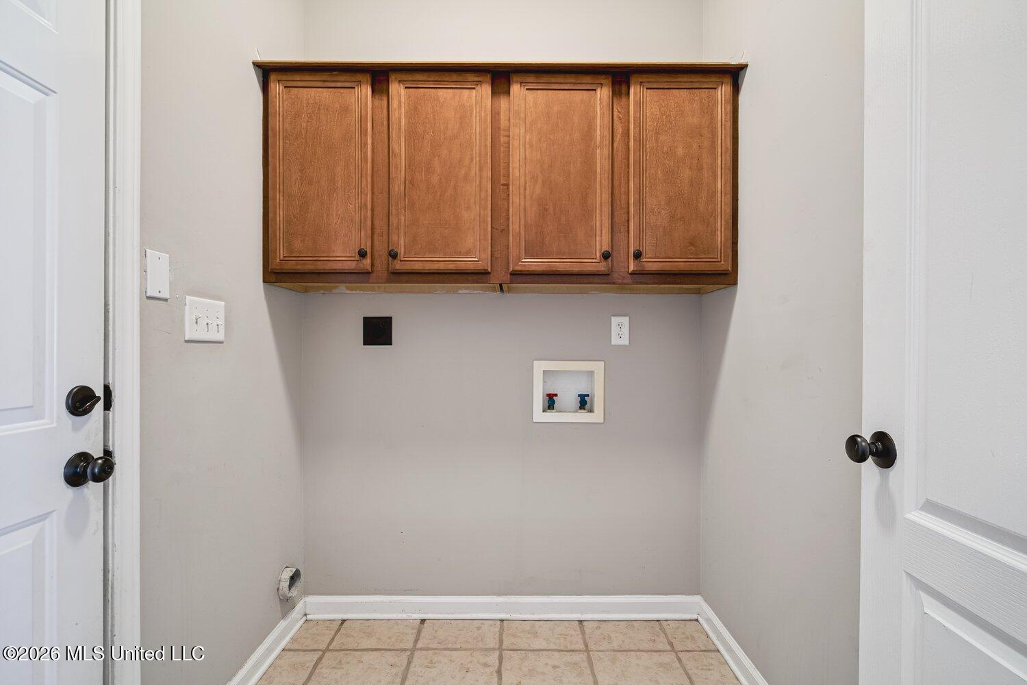 7049 Windswept Lane Property Photo 17