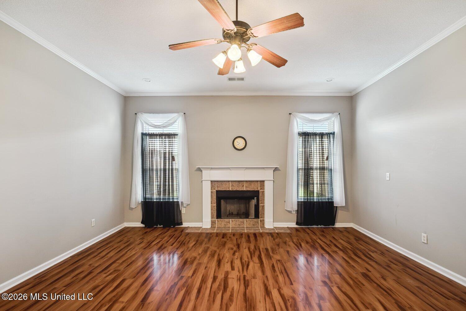 7049 Windswept Lane Property Photo 19