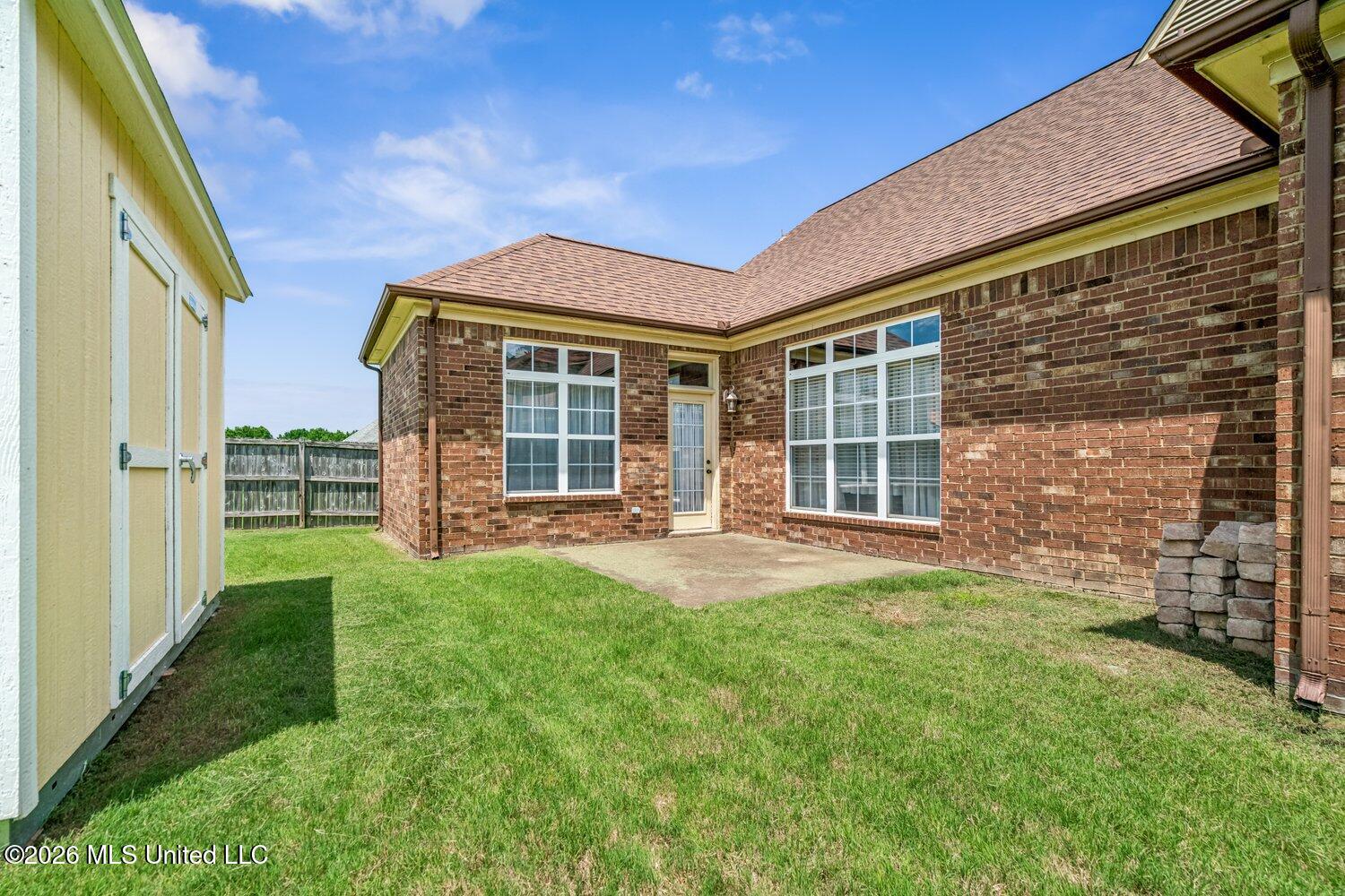 7049 Windswept Lane Property Photo 26