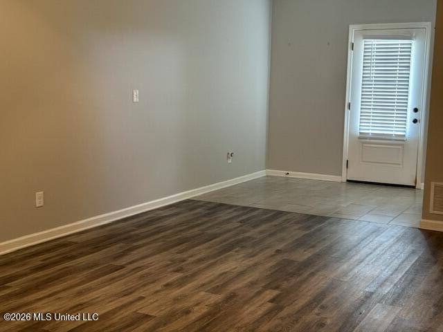 3281 Parkdale Cove Property Photo 3